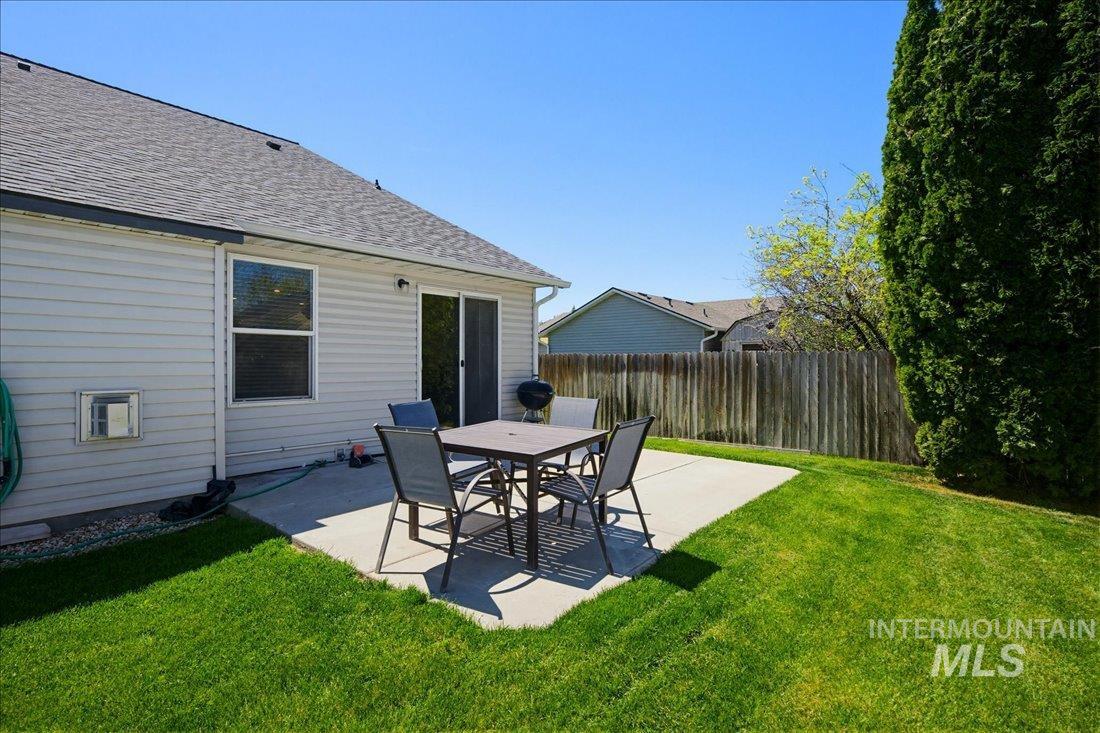 11440 Saranac St, Caldwell, Idaho 83605, 4 Bedrooms, 2.5 Bathrooms, Residential For Sale, Price $389,900,MLS 98984896