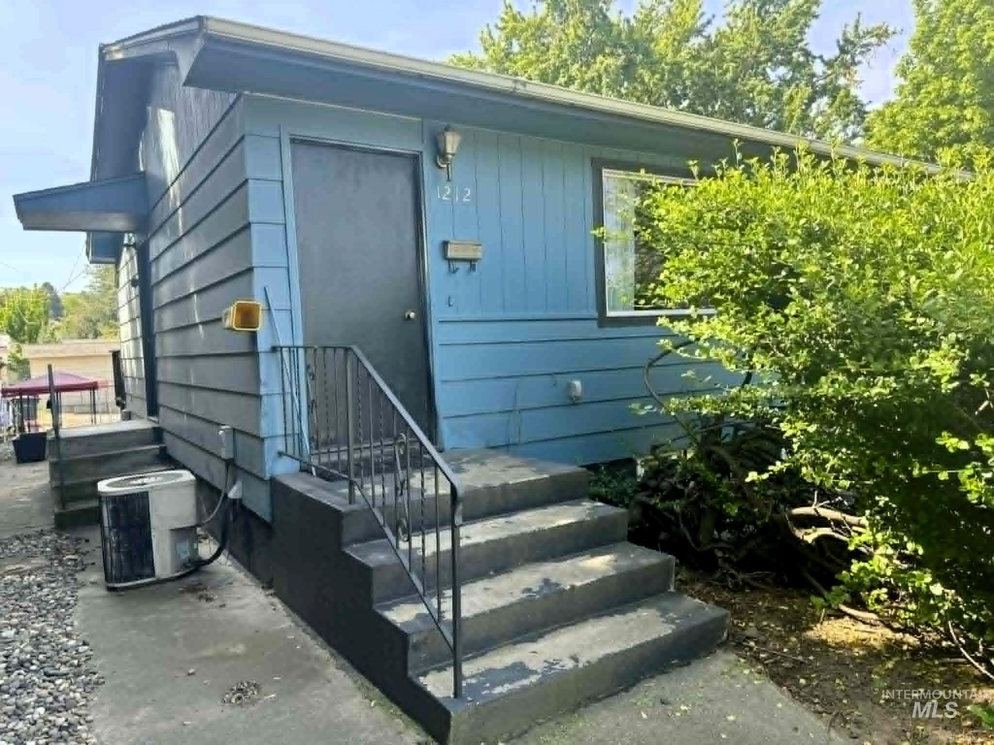 1212 16th Ave, Lewiston, Idaho 83501, 4 Bedrooms, 2 Bathrooms, Residential For Sale, Price $374,800,MLS 98984904