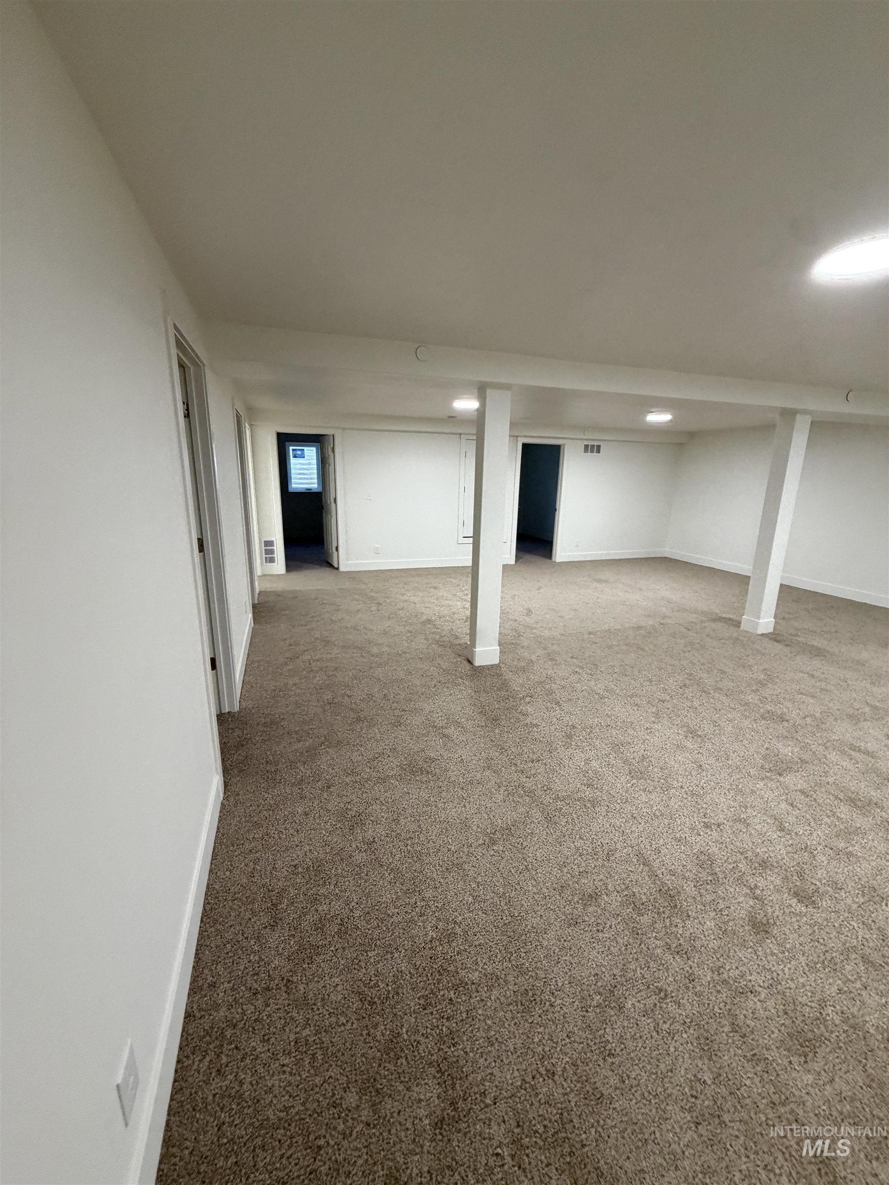 703 Locust St., Buhl, Idaho 83316-0000, 4 Bedrooms, 2 Bathrooms, Residential Income For Sale, Price $1,200,000,MLS 98984909