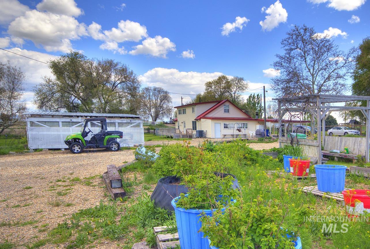 5115 Highway 30 South, New Plymouth, Idaho 83655, 3 Bedrooms, 1 Bathroom, Residential For Sale, Price $574,999,MLS 98984910