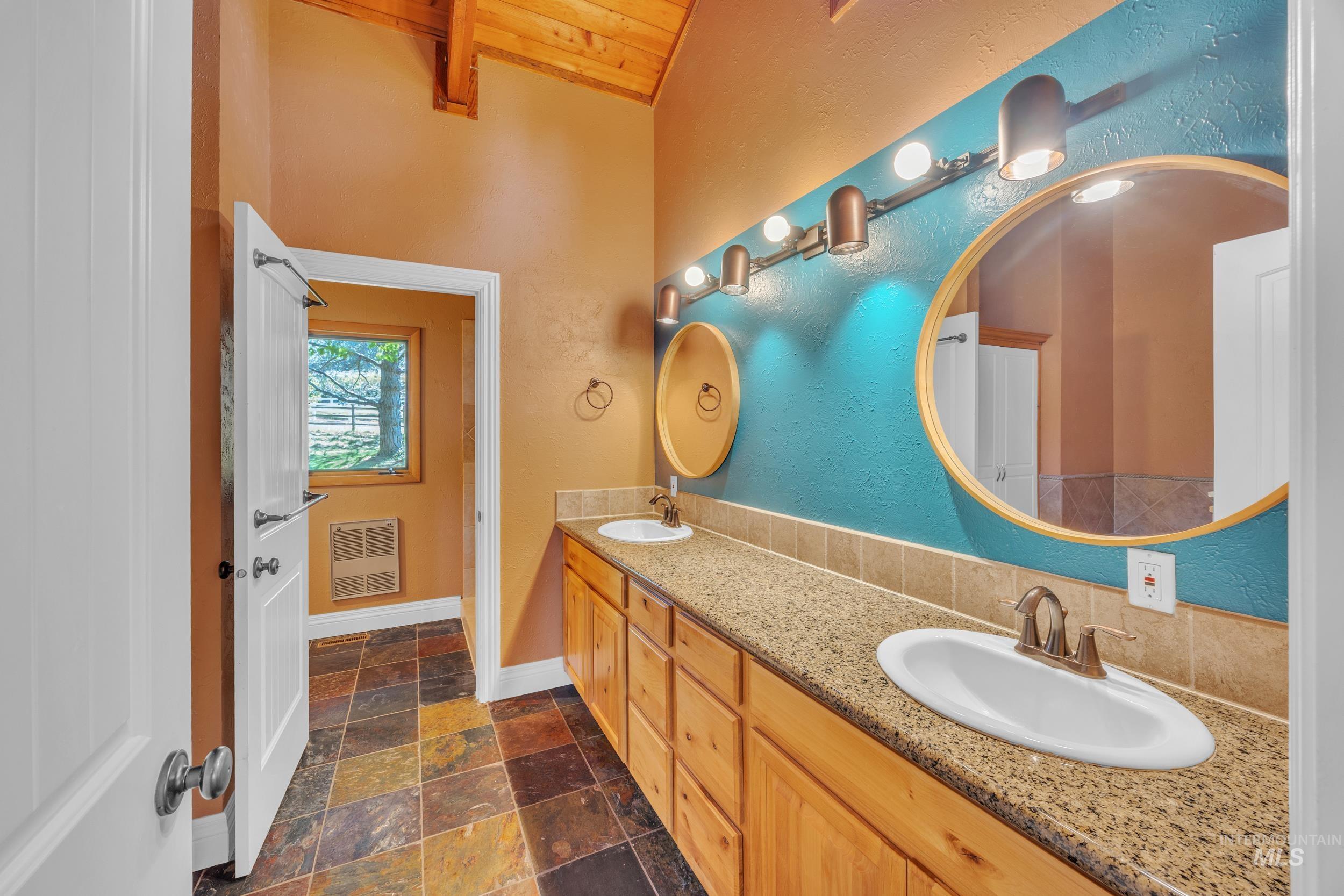 10424 Duck Lane, Nampa, Idaho 83686-999, 5 Bedrooms, 5 Bathrooms, Residential For Sale, Price $900,000, 98984917