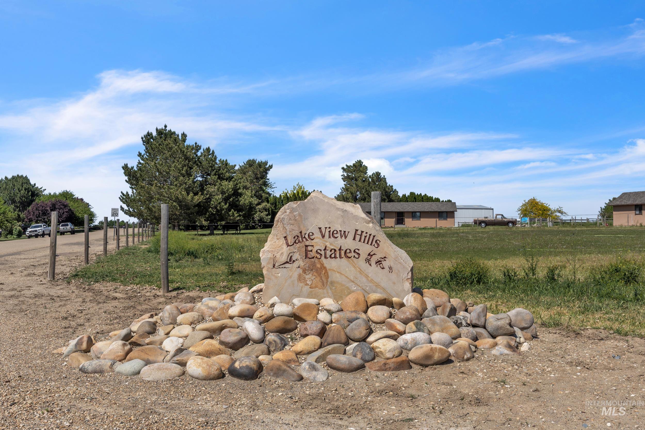 10424 Duck Lane, Nampa, Idaho 83686-999, 5 Bedrooms, 5 Bathrooms, Residential For Sale, Price $900,000, 98984917