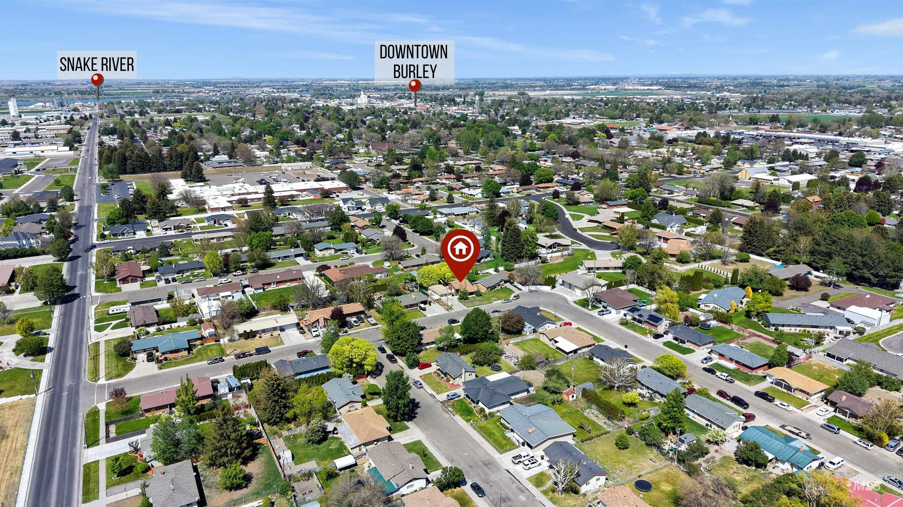 724 Fairmont St, Burley, Idaho 83318, 2 Bedrooms, 2 Bathrooms, Residential For Sale, Price $330,000, 98984919