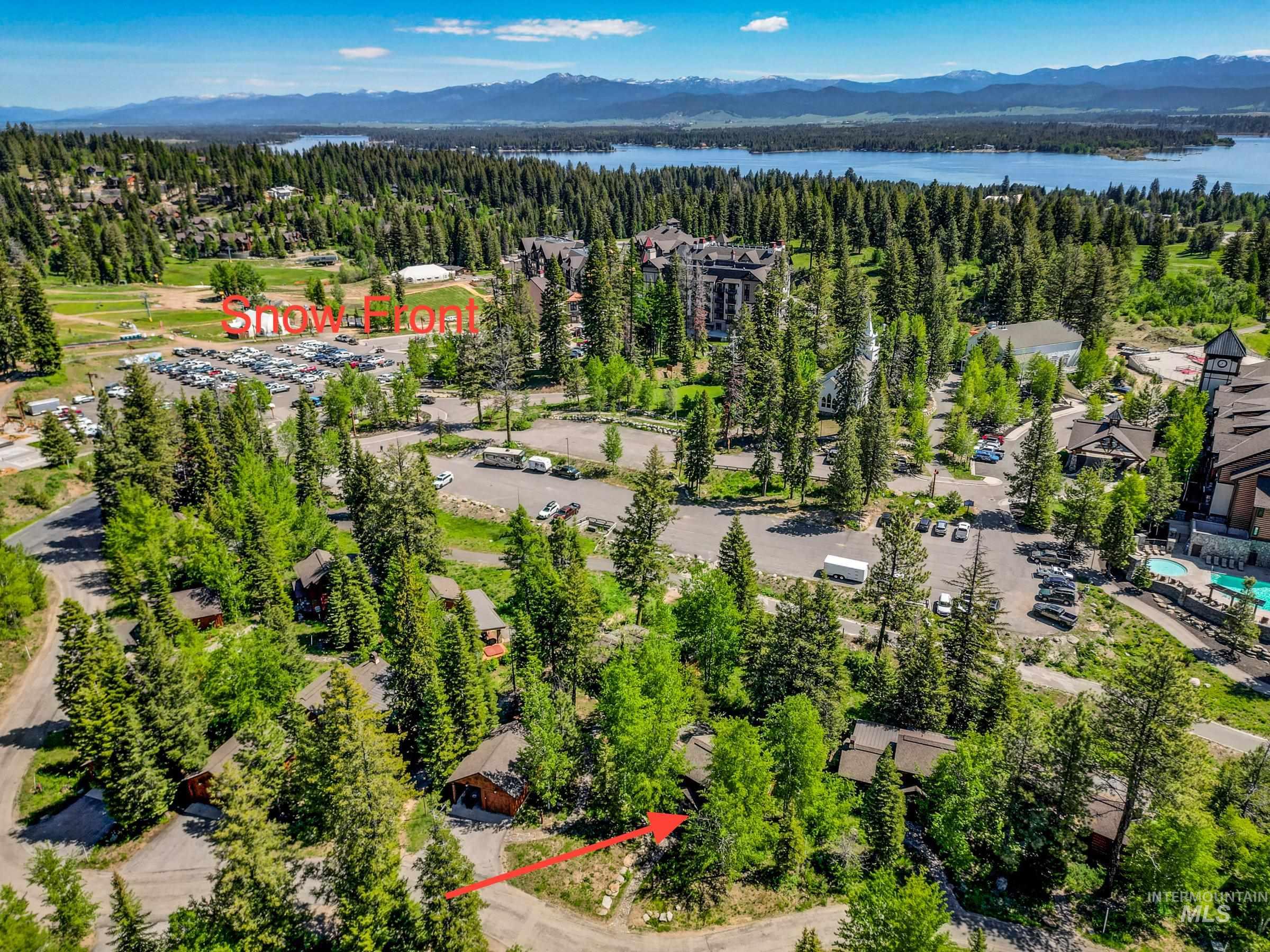 5 Rock Creek Court, Donnelly, Idaho 83615, 2 Bedrooms, 2.5 Bathrooms, Residential For Sale, Price $1,295,000,MLS 98984920