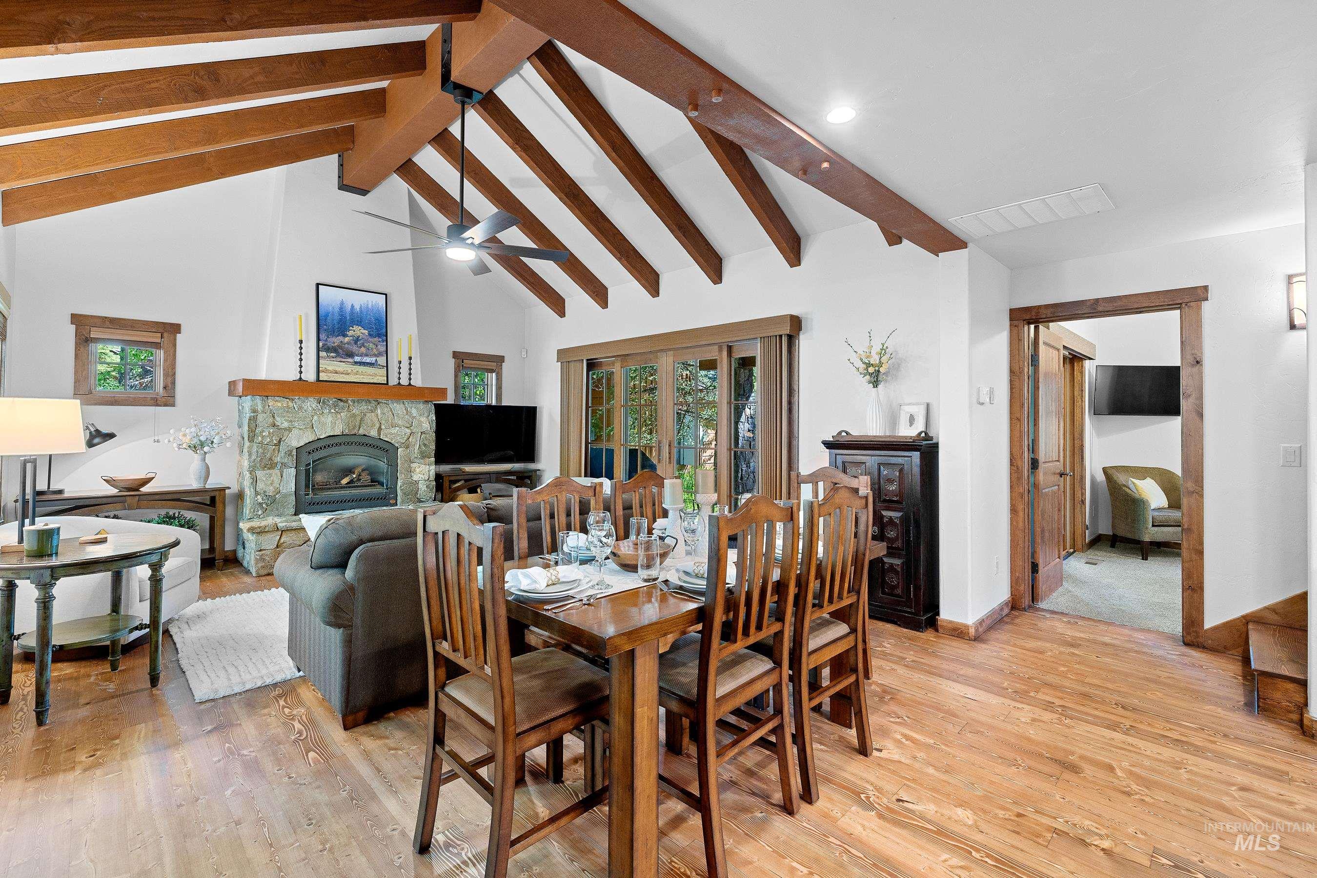 5 Rock Creek Court, Donnelly, Idaho 83615, 2 Bedrooms, 2.5 Bathrooms, Residential For Sale, Price $1,295,000,MLS 98984920