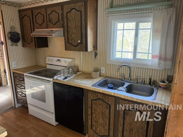 140 Brownlee Loop Rd, Horseshoe Bend, Idaho 83629, 2 Bedrooms, 1 Bathroom, Residential For Sale, Price $325,000,MLS 98984921