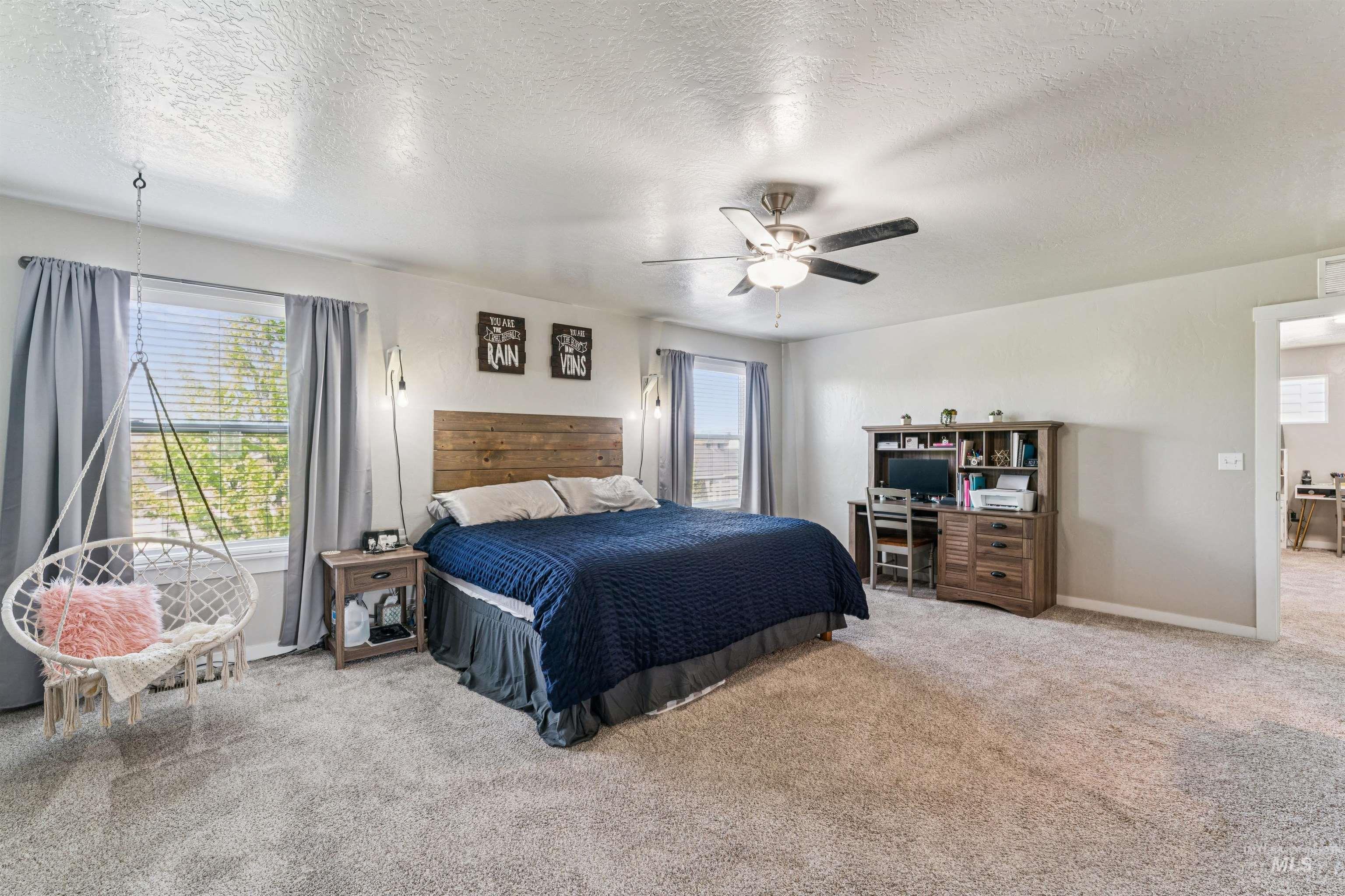 16731 N Clover Valley Way, Nampa, Idaho 83687, 5 Bedrooms, 3 Bathrooms, Residential For Sale, Price $515,000,MLS 98984923