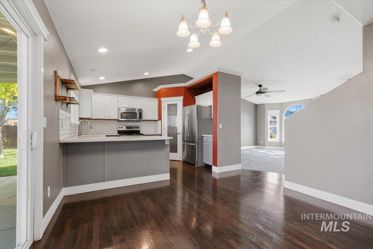 16725 N Tullamore, Nampa, Idaho 83687, 3 Bedrooms, 2.5 Bathrooms, Residential For Sale, Price $379,900,MLS 98984925