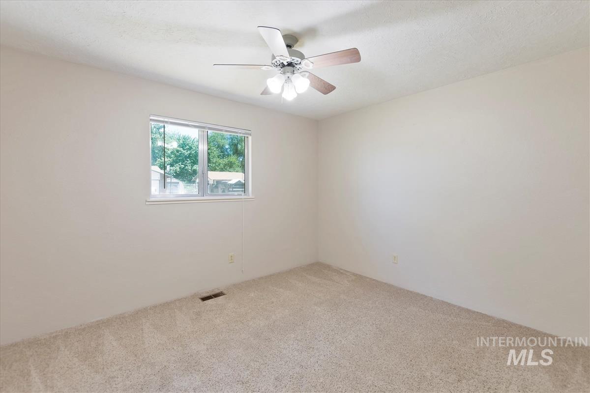2220 Big Sky St, Caldwell, Idaho 83605, 5 Bedrooms, 2.5 Bathrooms, Residential For Sale, Price $485,000,MLS 98984931