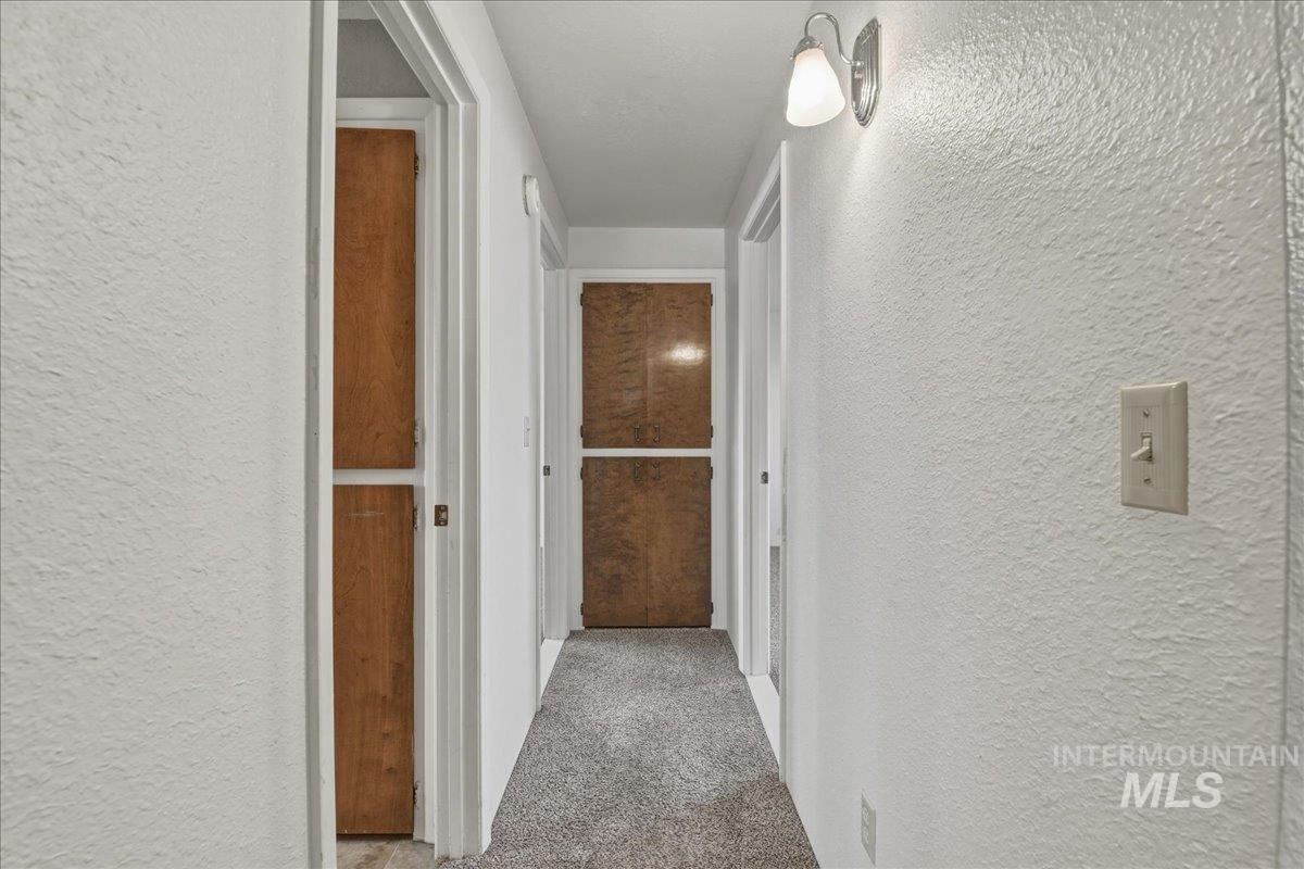 2220 Big Sky St, Caldwell, Idaho 83605, 3 Bedrooms, 1.5 Bathrooms, Residential Income For Sale, Price $485,000, 98984932