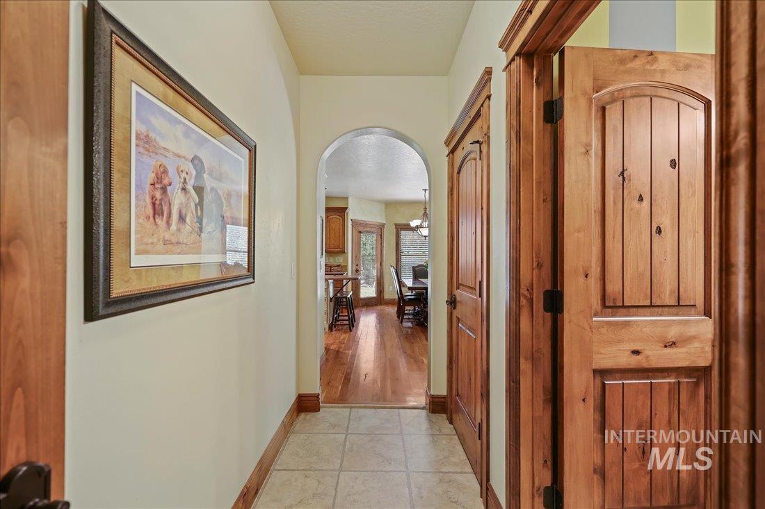 622 Blue Water Circle, McCall, Idaho 83638, 3 Bedrooms, 3.5 Bathrooms, Residential For Sale, Price $1,372,000,MLS 98984933