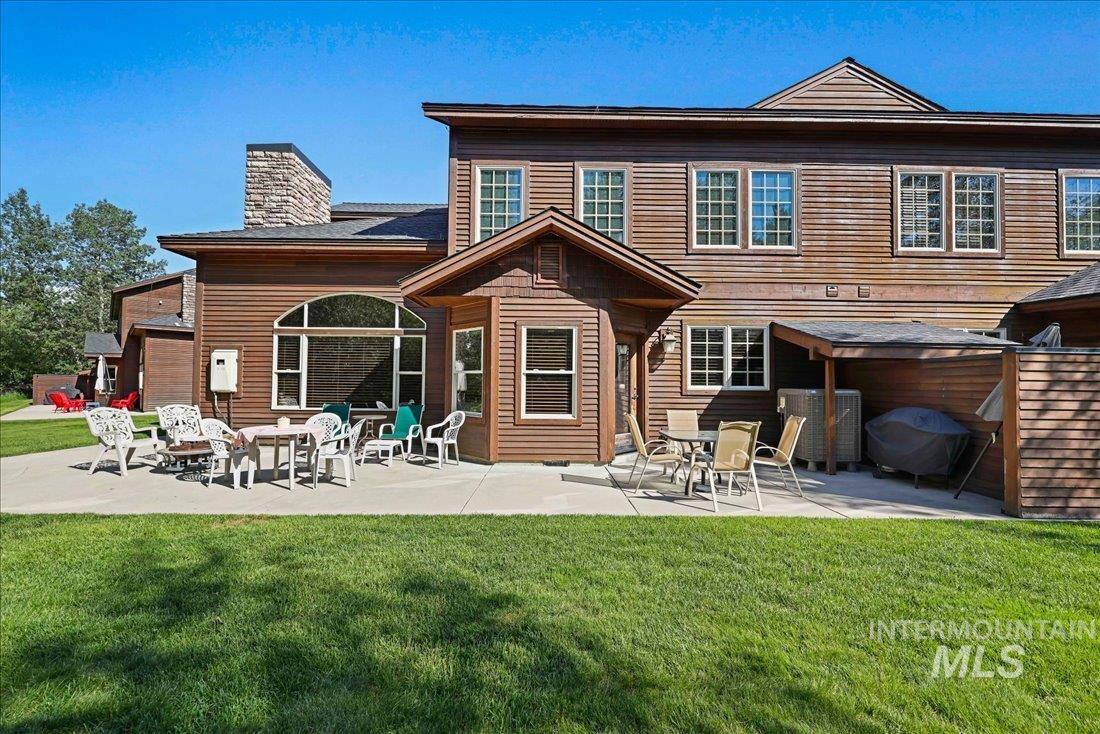 622 Blue Water Circle, McCall, Idaho 83638, 3 Bedrooms, 3.5 Bathrooms, Residential For Sale, Price $1,372,000,MLS 98984933