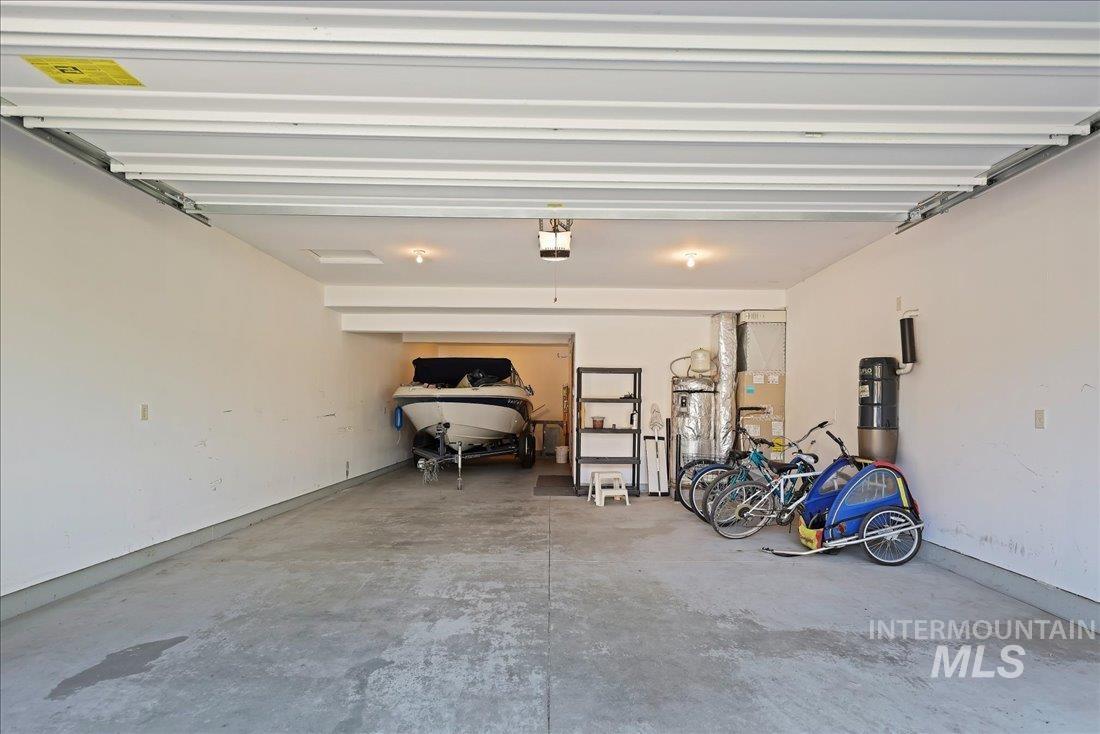 622 Blue Water Circle, McCall, Idaho 83638, 3 Bedrooms, 3.5 Bathrooms, Residential For Sale, Price $1,372,000,MLS 98984933