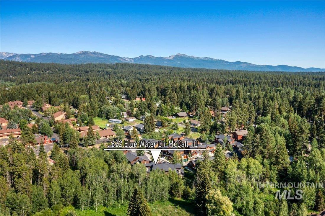 622 Blue Water Circle, McCall, Idaho 83638, 3 Bedrooms, 3.5 Bathrooms, Residential For Sale, Price $1,372,000,MLS 98984933