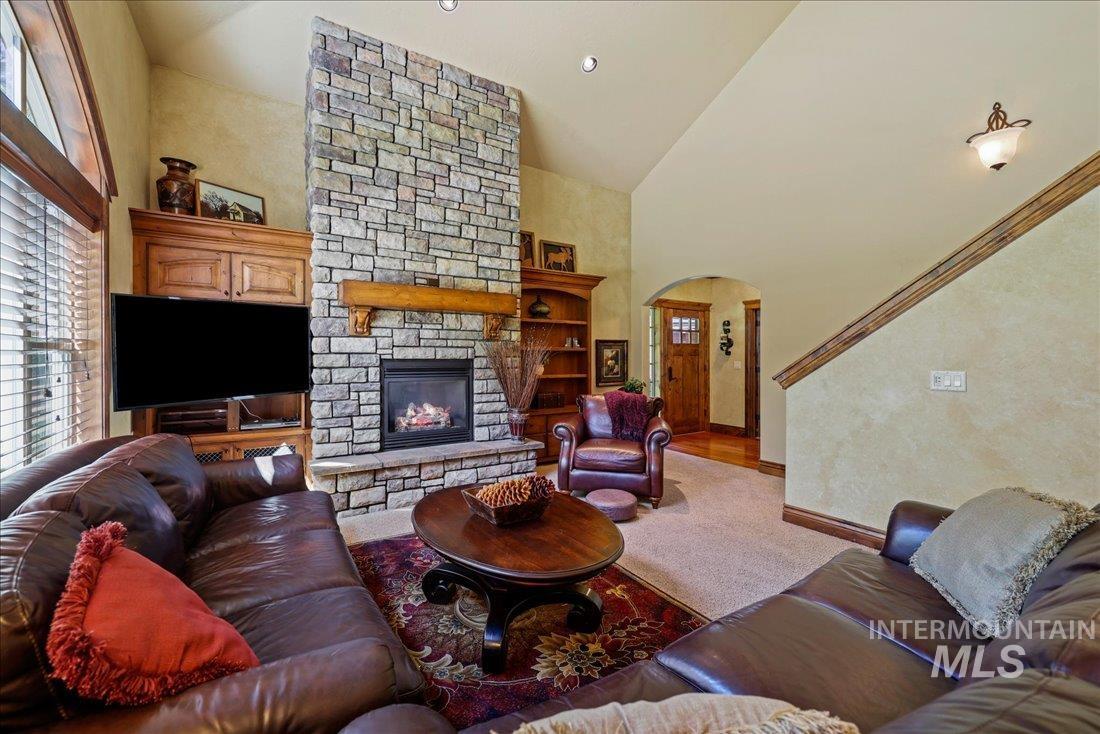 622 Blue Water Circle, McCall, Idaho 83638, 3 Bedrooms, 3.5 Bathrooms, Residential For Sale, Price $1,372,000,MLS 98984933