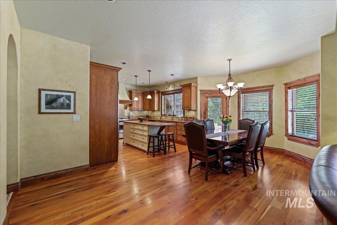 622 Blue Water Circle, McCall, Idaho 83638, 3 Bedrooms, 3.5 Bathrooms, Residential For Sale, Price $1,372,000,MLS 98984933