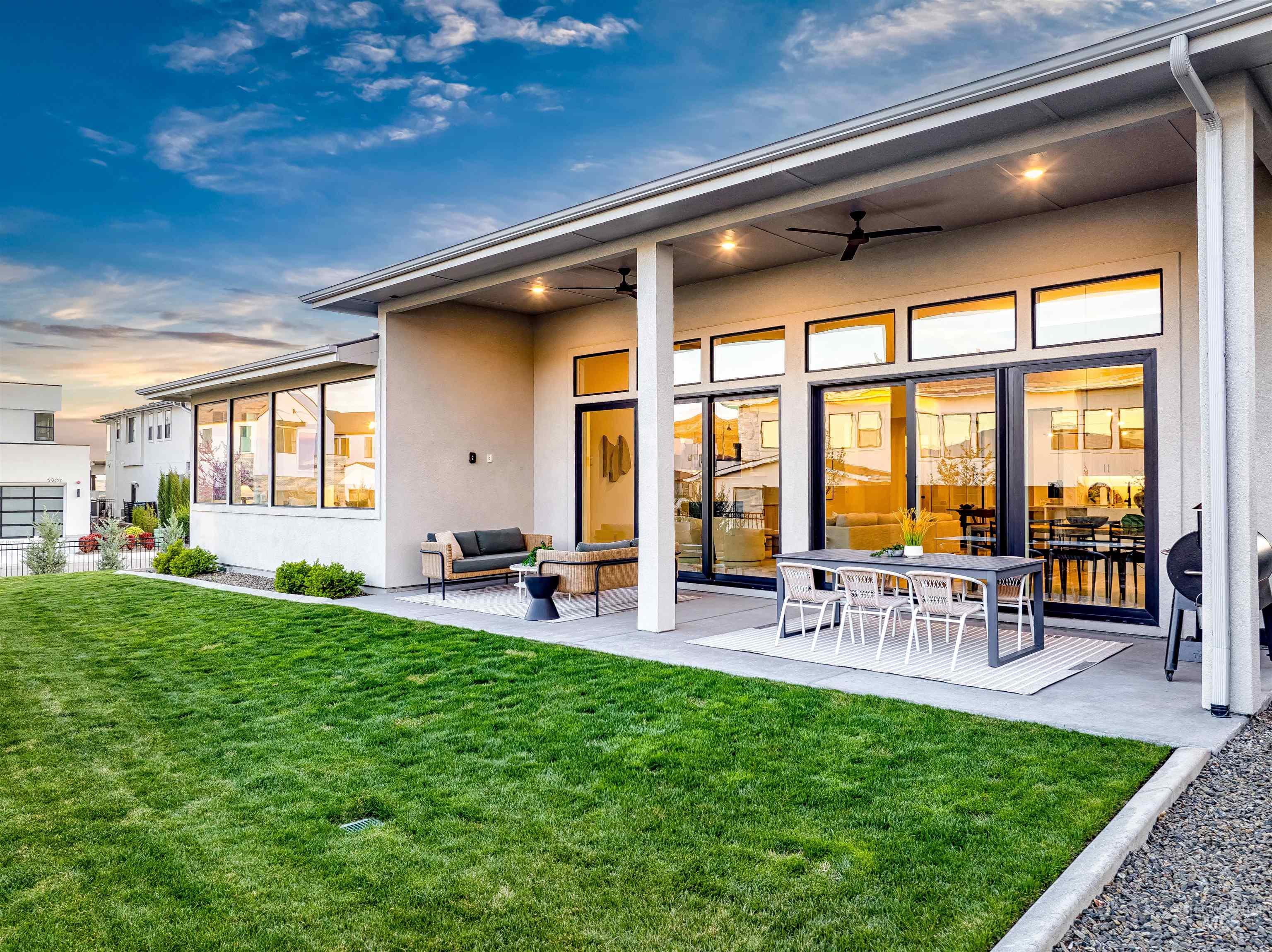 2548 S Linnet Place, Boise, Idaho 83716, 4 Bedrooms, 3.5 Bathrooms, Residential For Sale, Price $1,687,000,MLS 98984941