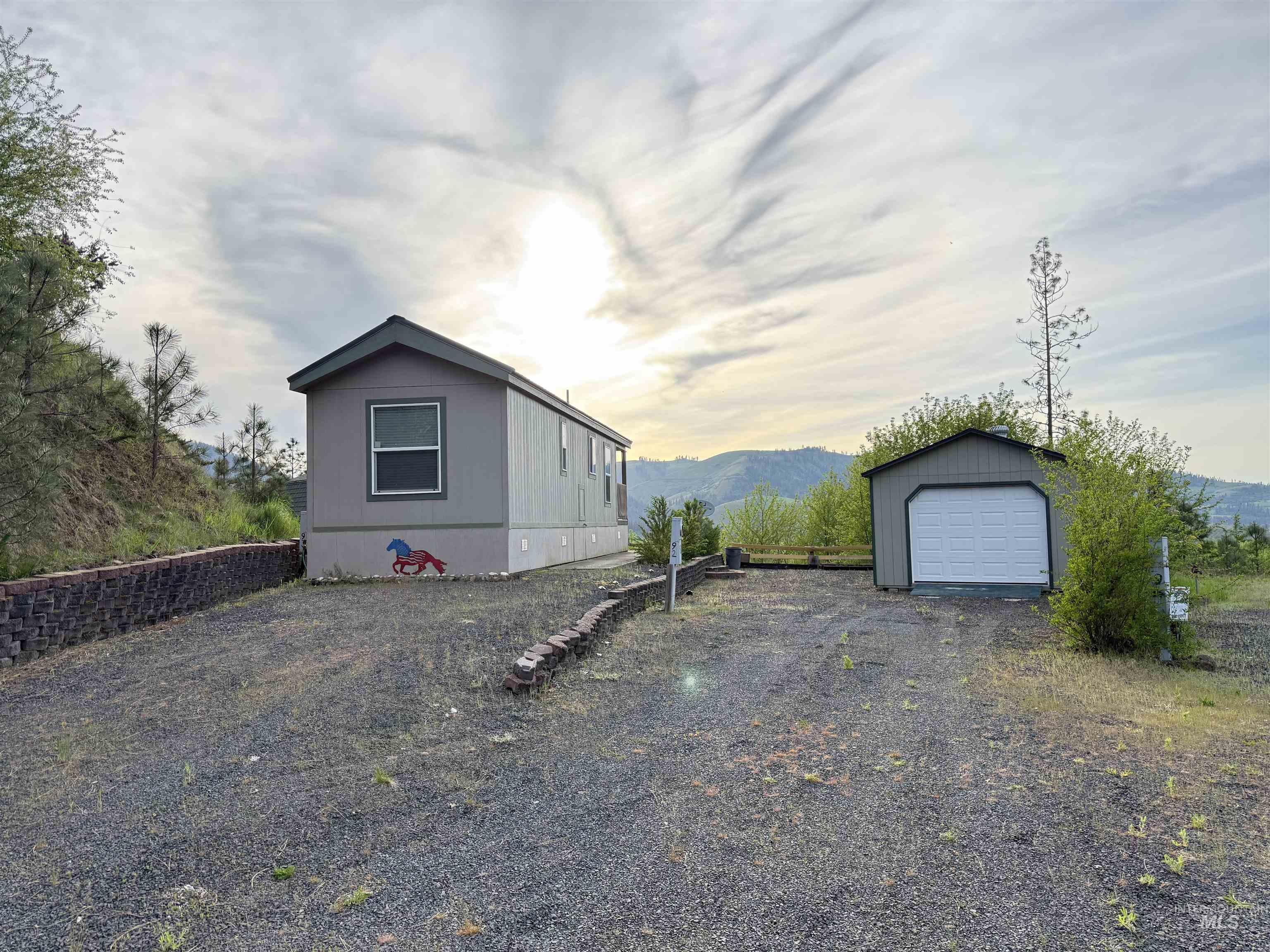 106 Lolo St, Kamiah, Idaho 83536, 1 Bedroom, 1 Bathroom, Residential For Sale, Price $199,900,MLS 98984946