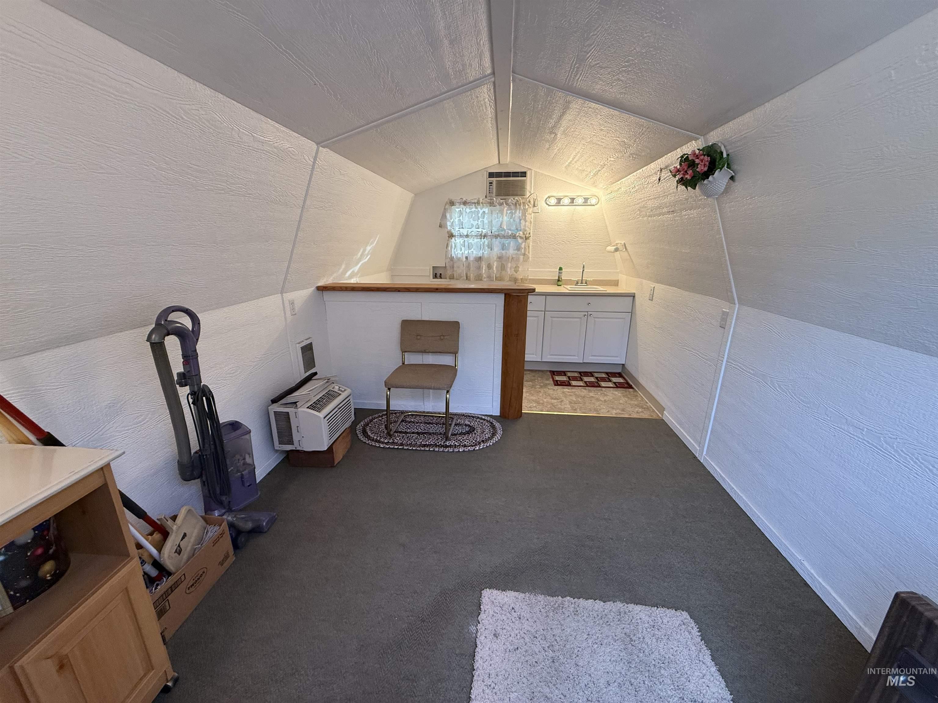106 Lolo St, Kamiah, Idaho 83536, 1 Bedroom, 1 Bathroom, Residential For Sale, Price $199,900,MLS 98984946