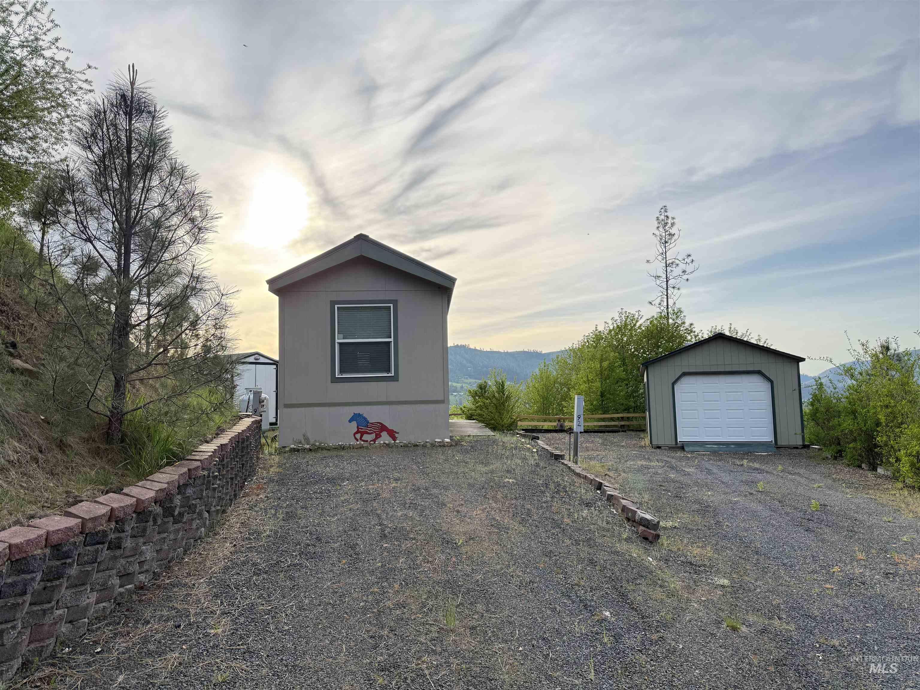 106 Lolo St, Kamiah, Idaho 83536, 1 Bedroom, 1 Bathroom, Residential For Sale, Price $199,900,MLS 98984946