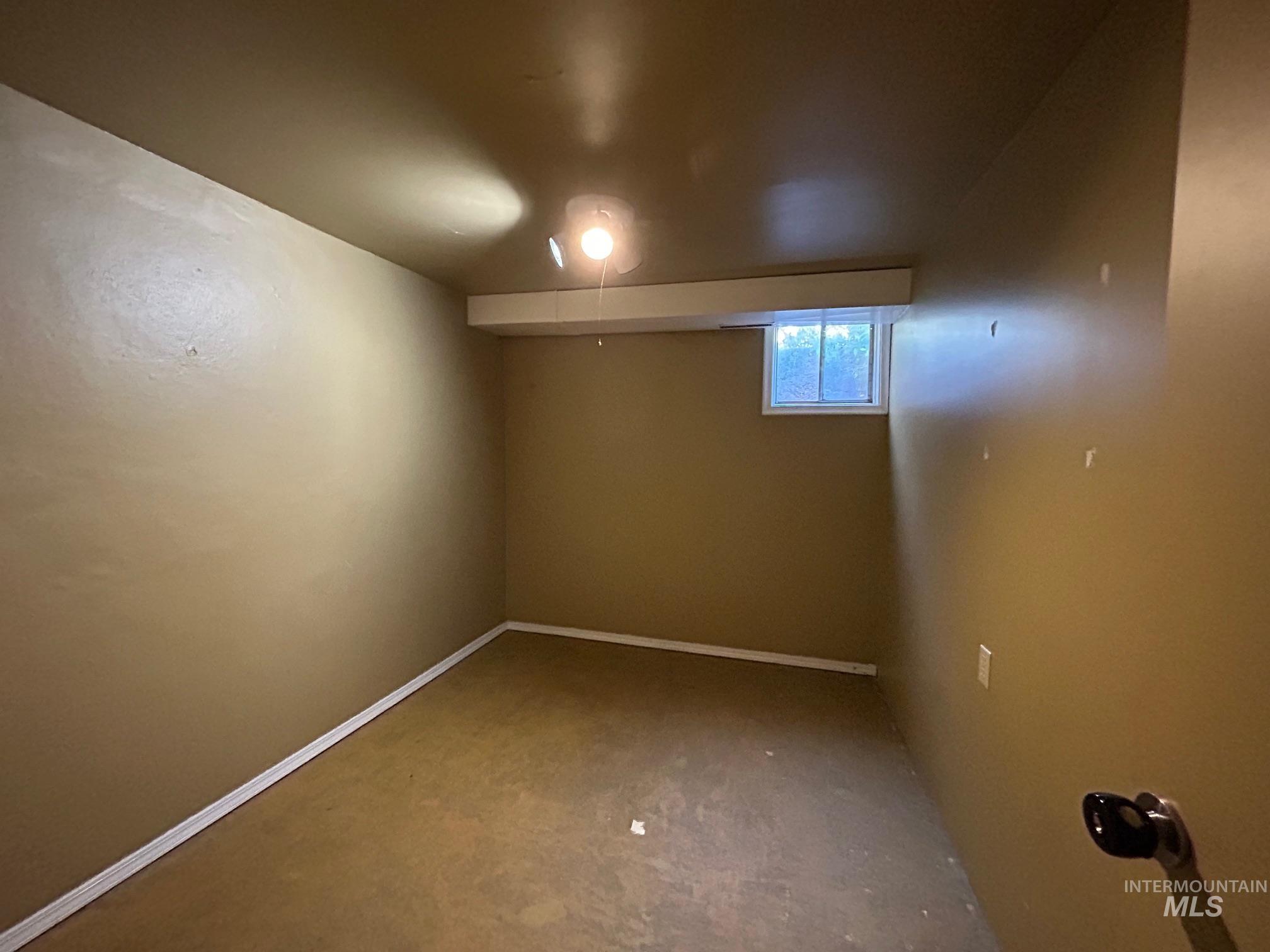 417 2nd Avenue, Lewiston, Idaho 83501, Business/Commercial For Sale, Price $185,000, 98984950