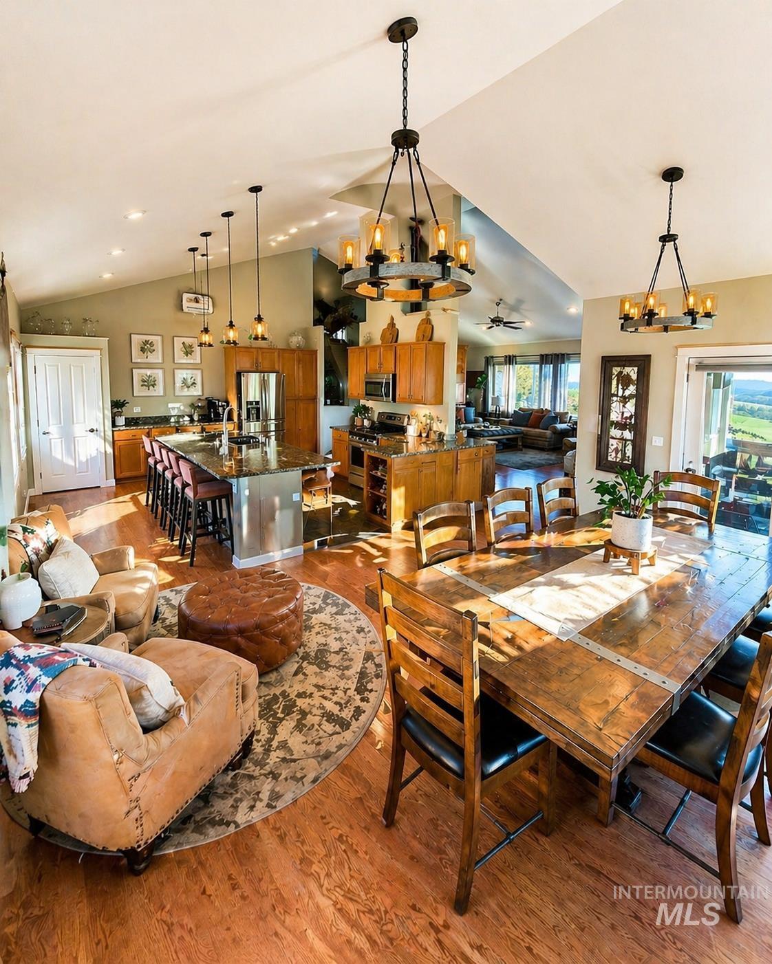 1049 Libey Road, Viola, Idaho 83872, 3 Bedrooms, 3 Bathrooms, Residential For Sale, Price $1,375,000,MLS 98984954