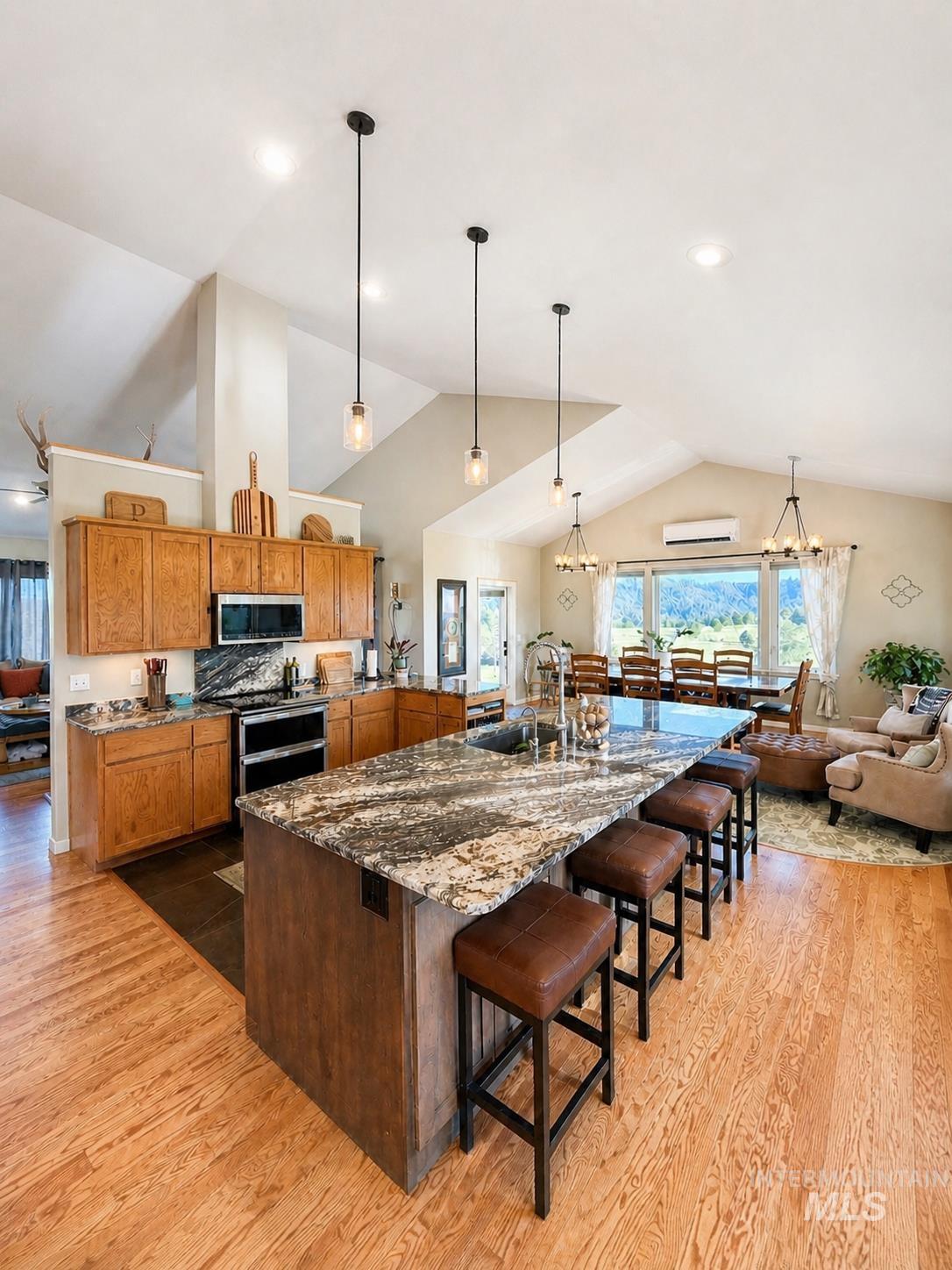 1049 Libey Road, Viola, Idaho 83872, 3 Bedrooms, 3 Bathrooms, Residential For Sale, Price $1,375,000,MLS 98984954
