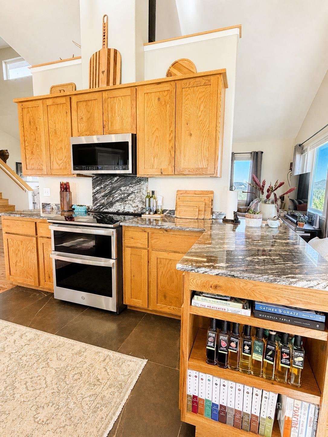 1049 Libey Road, Viola, Idaho 83872, 3 Bedrooms, 3 Bathrooms, Residential For Sale, Price $1,375,000,MLS 98984954