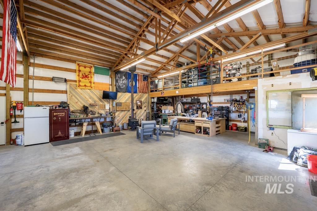 1049 Libey Road, Viola, Idaho 83872, 3 Bedrooms, 3 Bathrooms, Residential For Sale, Price $1,375,000, 98984954