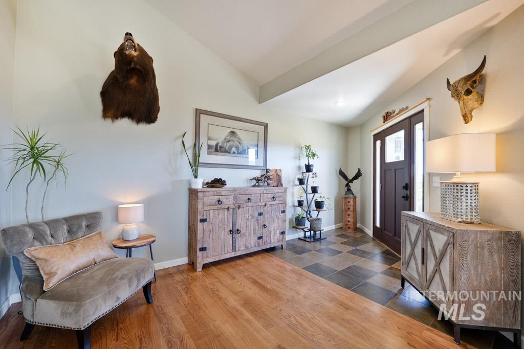 1049 Libey Road, Viola, Idaho 83872, 3 Bedrooms, 3 Bathrooms, Residential For Sale, Price $1,375,000, 98984954