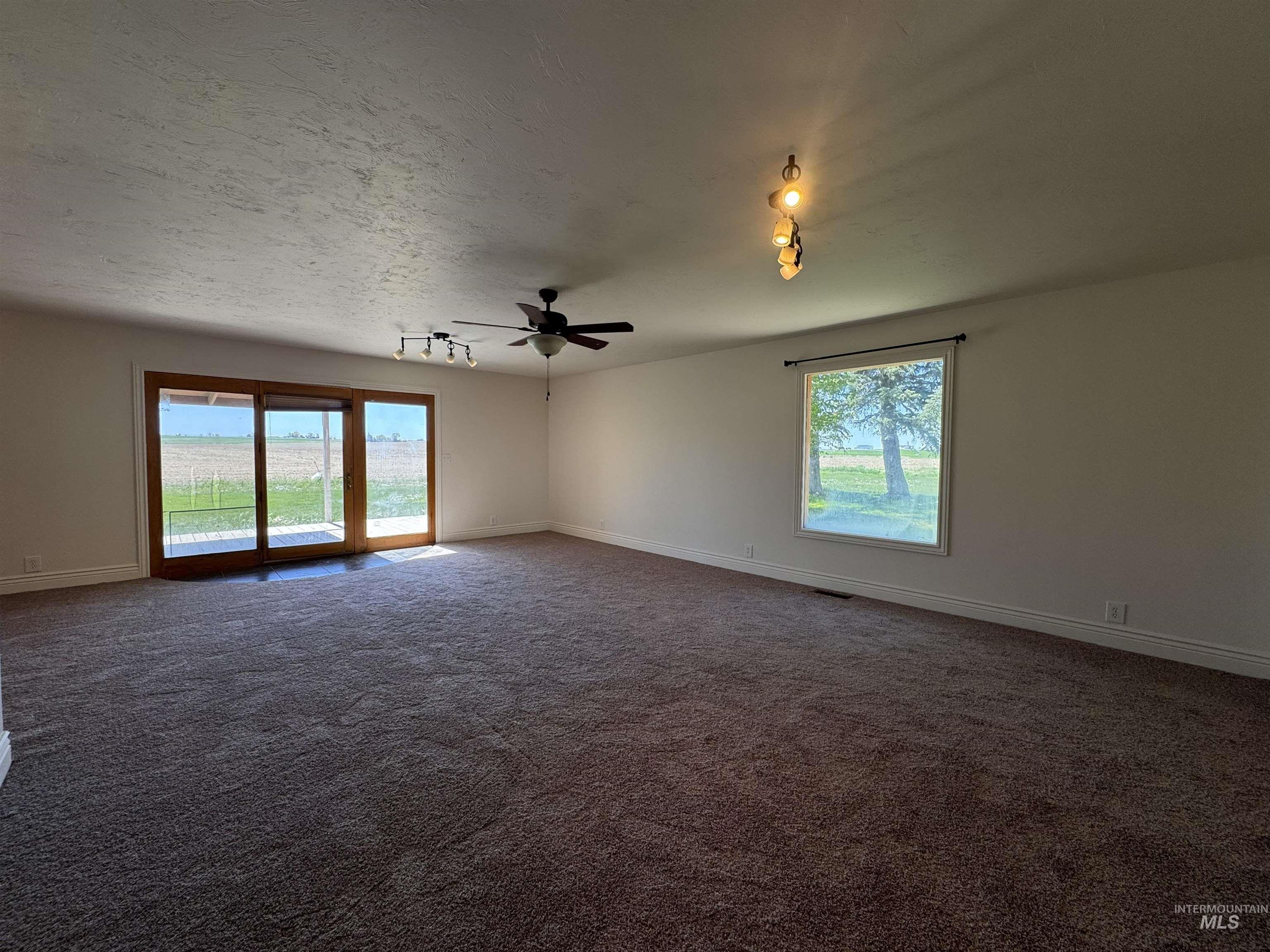 1119 East 3600 North, Buhl, Idaho 83316, 3 Bedrooms, 2 Bathrooms, Residential For Sale, Price $504,900,MLS 98984955