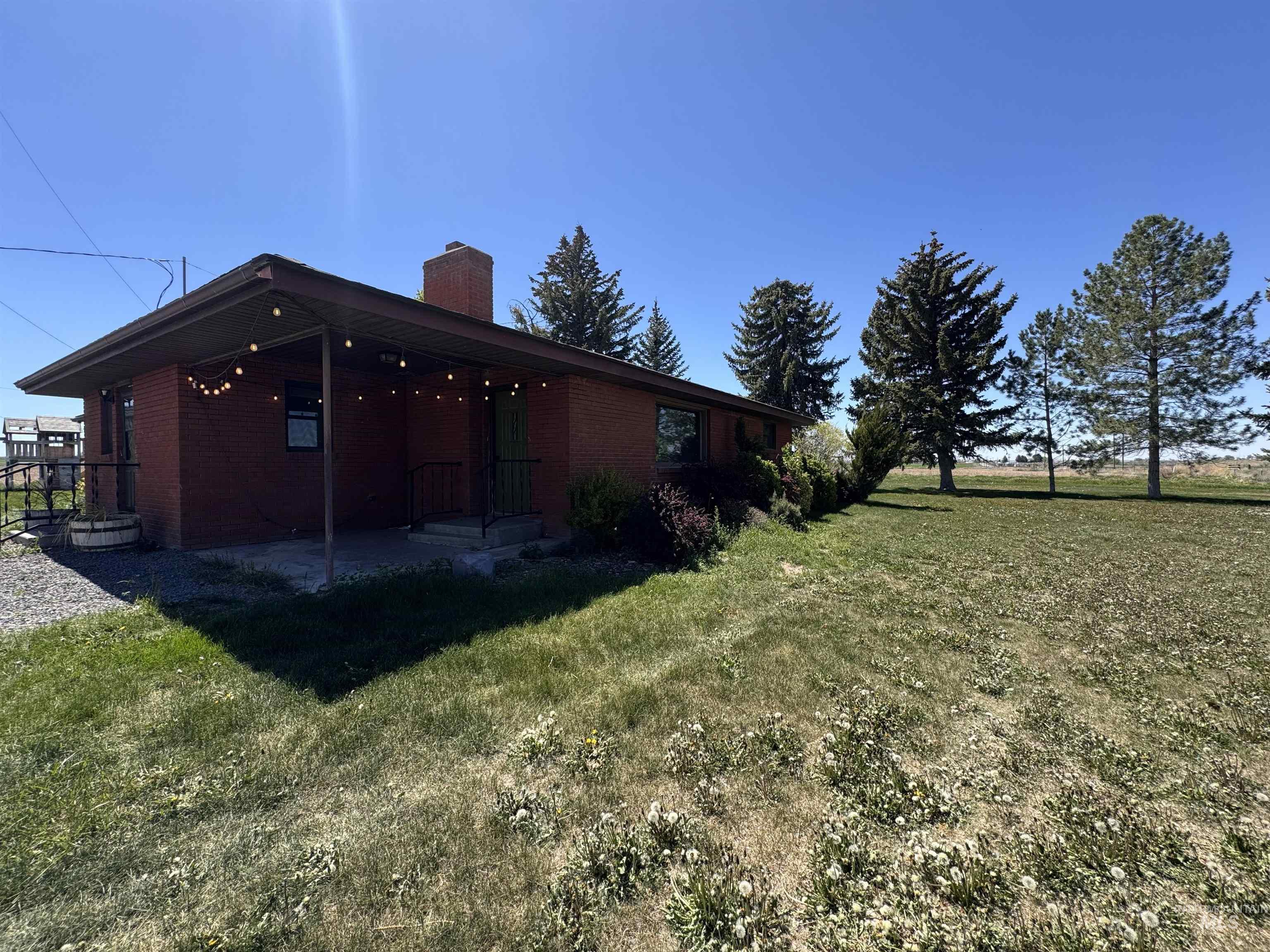 1119 East 3600 North, Buhl, Idaho 83316, 3 Bedrooms, 2 Bathrooms, Residential For Sale, Price $504,900,MLS 98984955