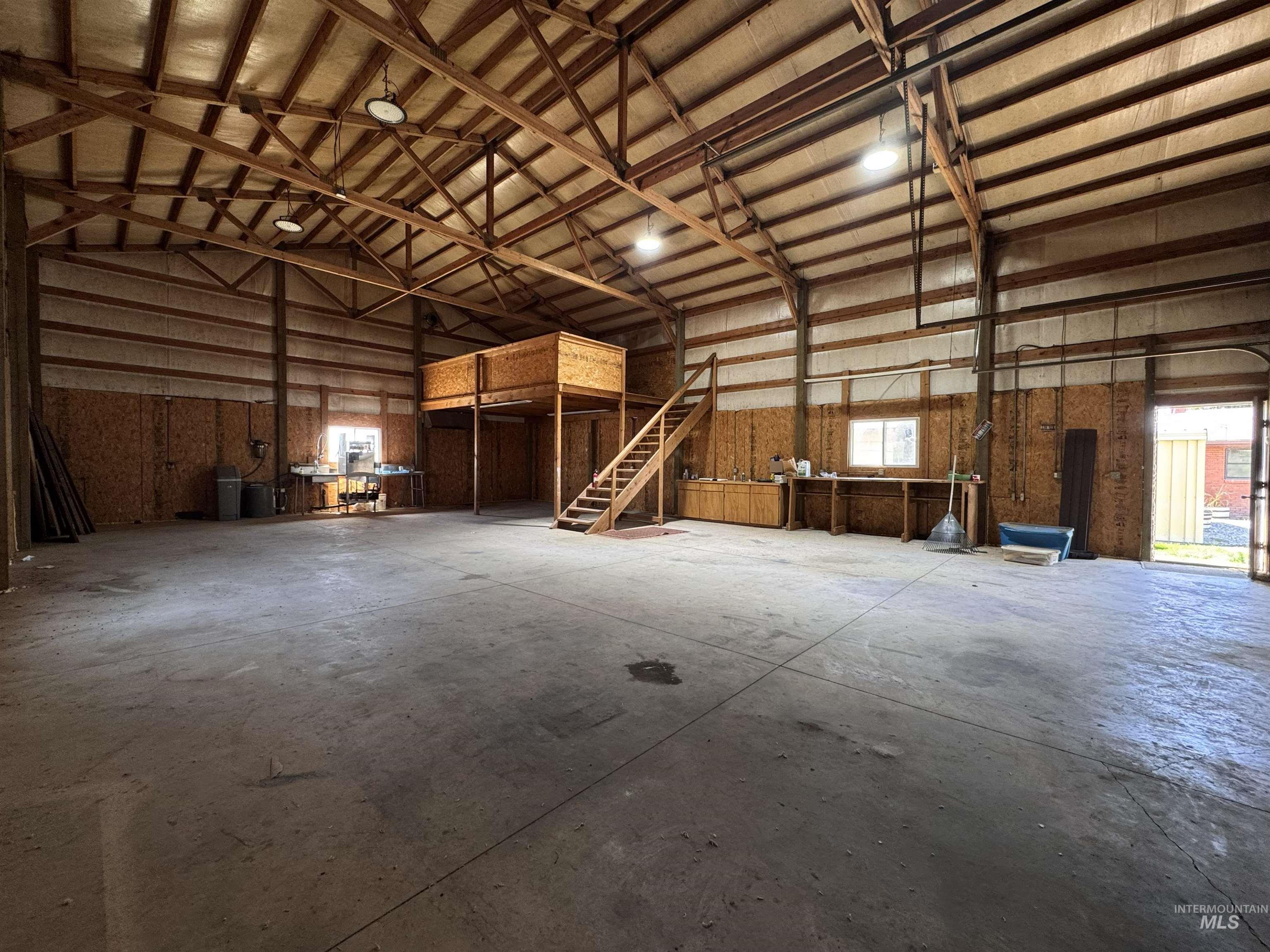 1119 East 3600 North, Buhl, Idaho 83316, 3 Bedrooms, 2 Bathrooms, Residential For Sale, Price $504,900,MLS 98984955