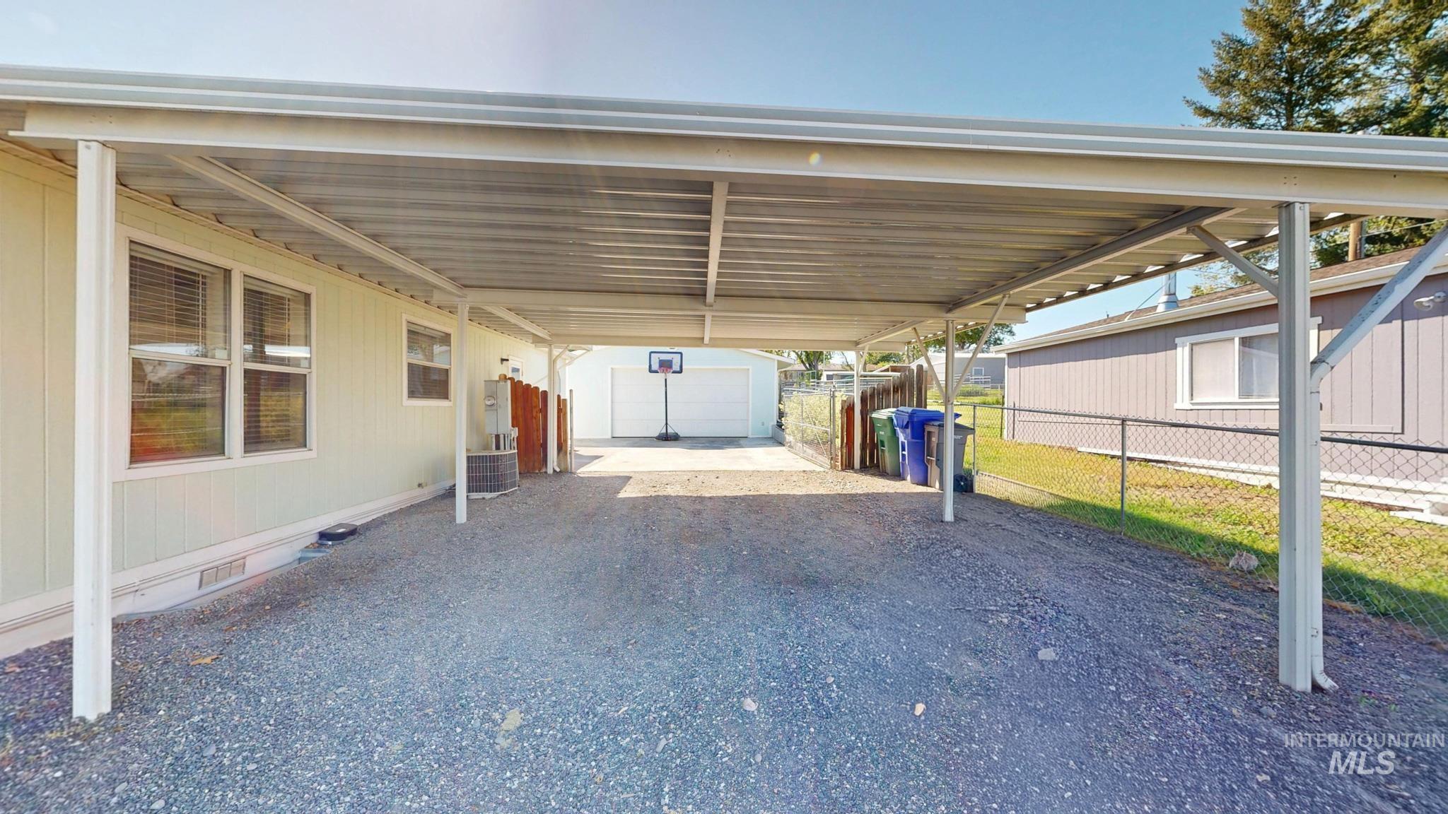 3828 17th St C, Lewiston, Idaho 83501, 3 Bedrooms, 2 Bathrooms, Residential For Sale, Price $339,500,MLS 98984961