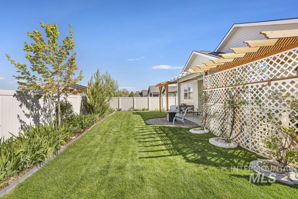 1505 Mountain View Dr, Gooding, Idaho 83330-6134, 3 Bedrooms, 2 Bathrooms, Residential For Sale, Price $415,000,MLS 98984962