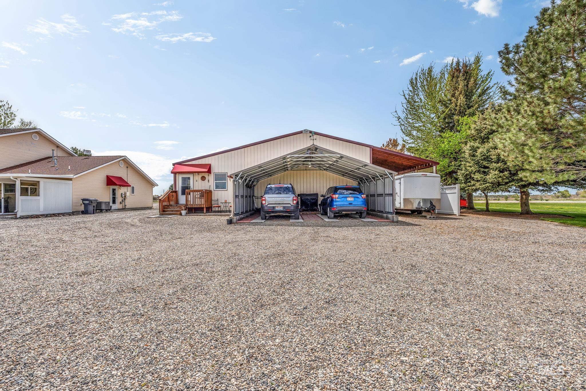 12 W Huyser Dr, Shoshone, Idaho 83352, 3 Bedrooms, 3 Bathrooms, Residential For Sale, Price $775,000,MLS 98984963