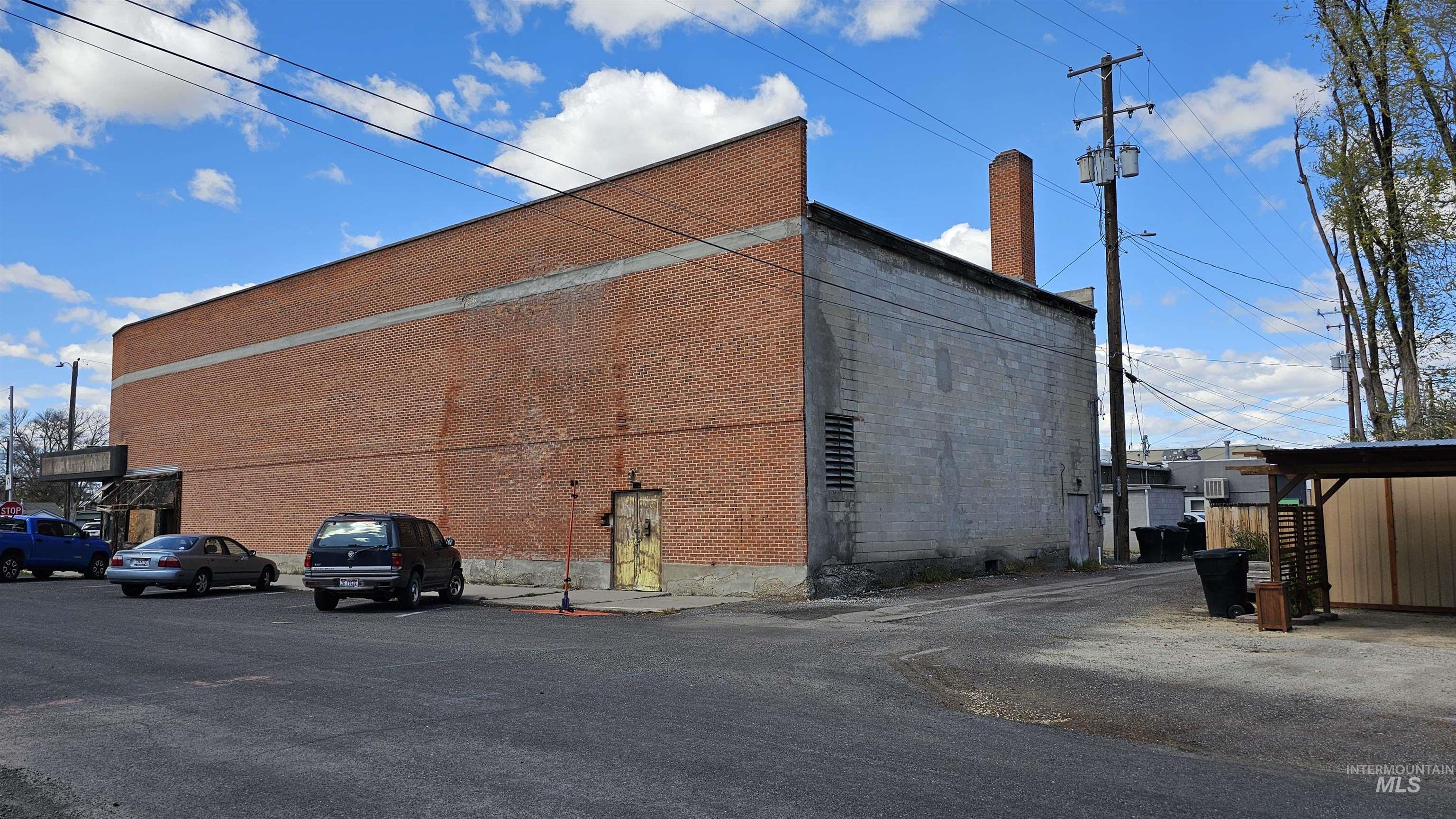 546 Main Street, Gooding, Idaho 83330, Business/Commercial For Sale, Price $150,000,MLS 98984964