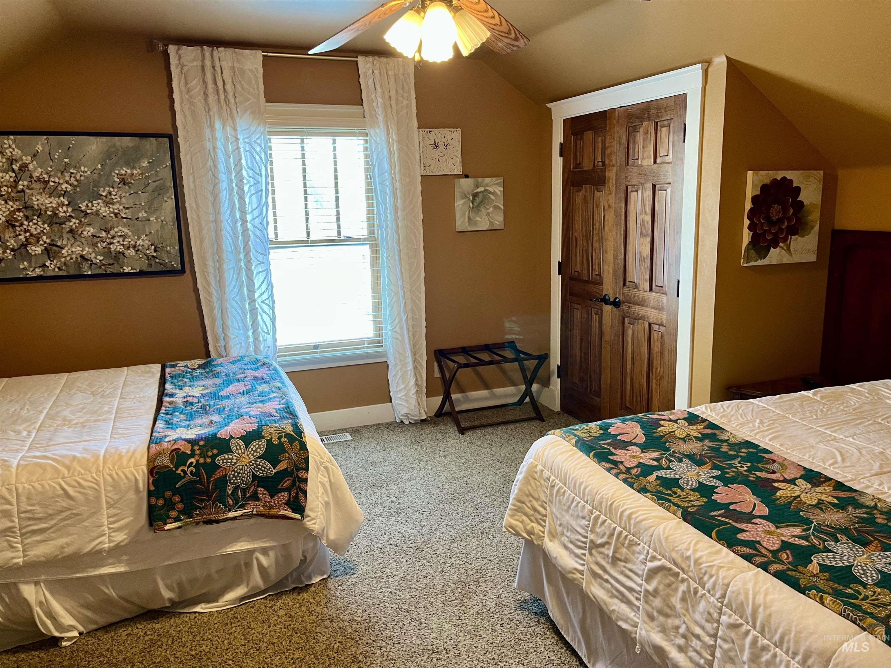 1003 14th Avenue S, Nampa, Idaho 83651, 6 Bedrooms, 4.5 Bathrooms, Residential For Sale, Price $875,000,MLS 98984968