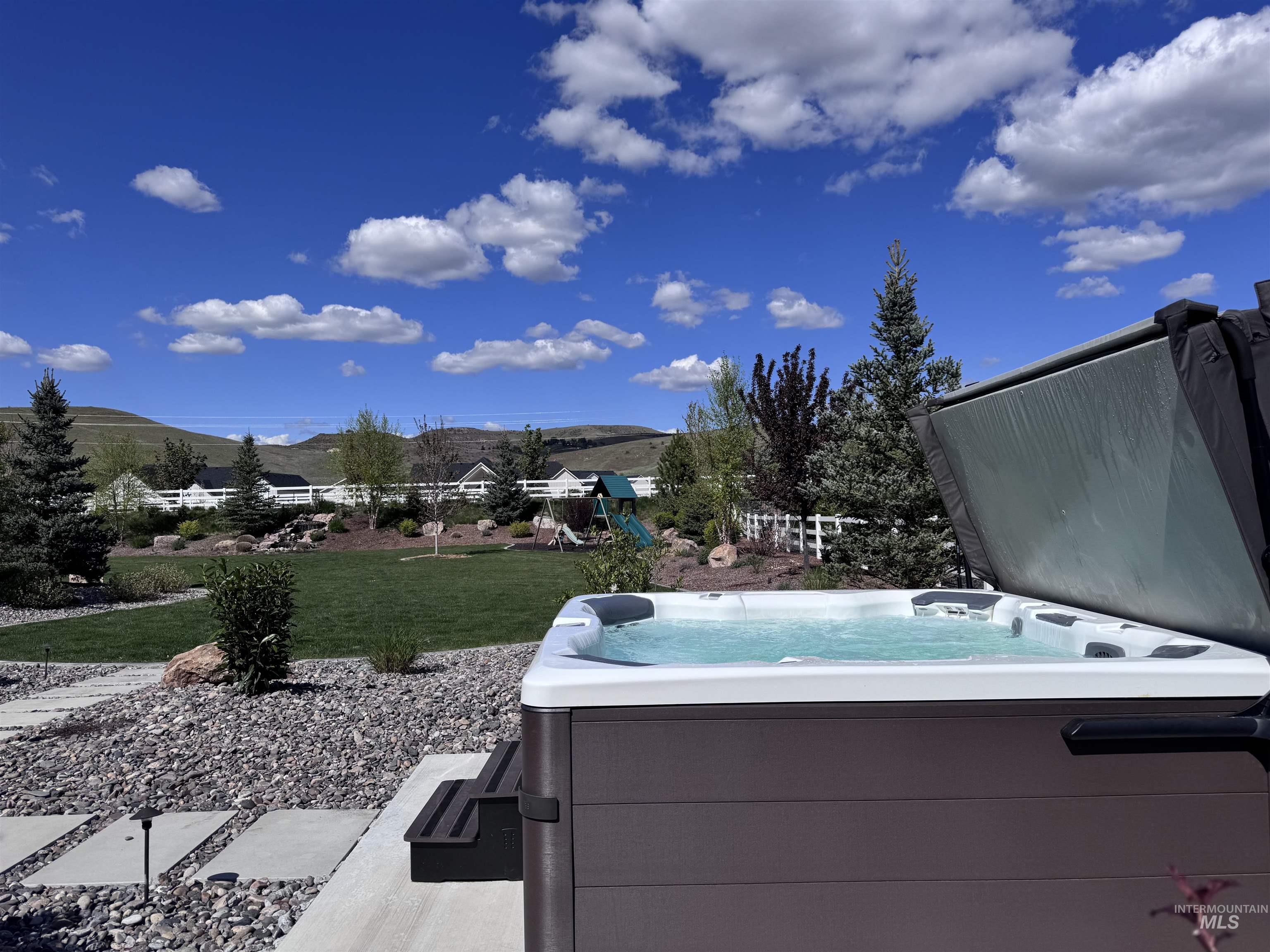 7940 W Mirror Pond Drive, Boise, Idaho 83714, 5 Bedrooms, 4 Bathrooms, Residential For Sale, Price $2,289,000, 98984969