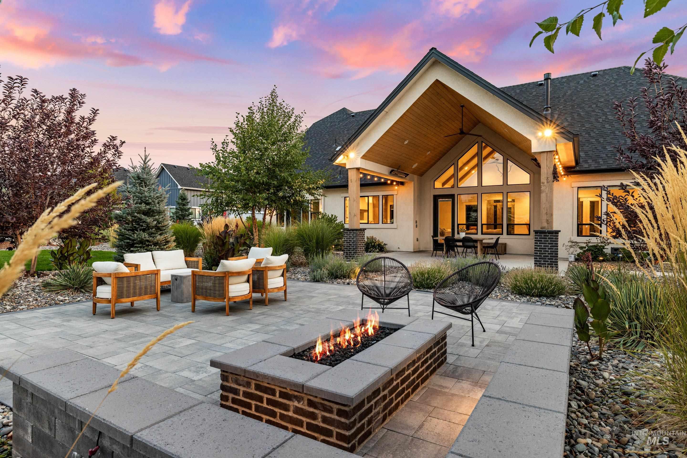 7940 W Mirror Pond Drive, Boise, Idaho 83714, 5 Bedrooms, 4 Bathrooms, Residential For Sale, Price $2,289,000,MLS 98984969
