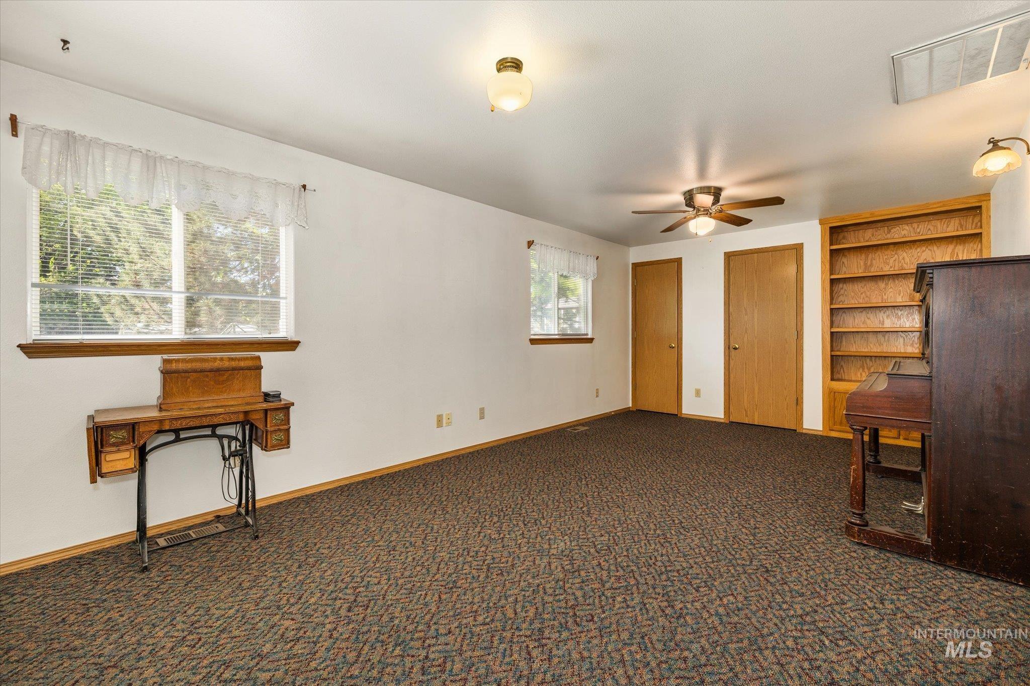 121 N Brent, Nampa, Idaho 83687, 3 Bedrooms, 2 Bathrooms, Residential For Sale, Price $435,000,MLS 98984970