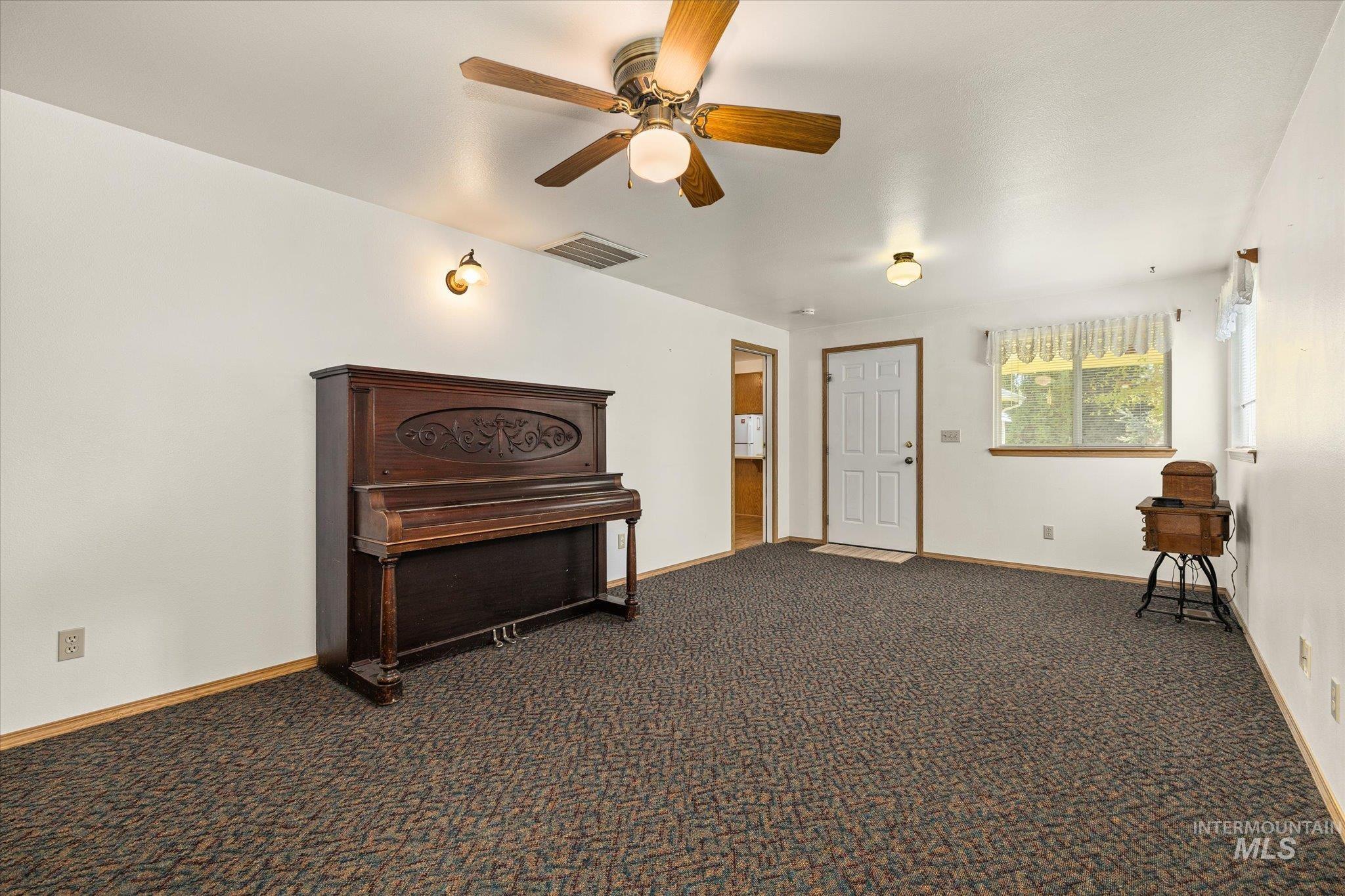 121 N Brent, Nampa, Idaho 83687, 3 Bedrooms, 2 Bathrooms, Residential For Sale, Price $435,000,MLS 98984970