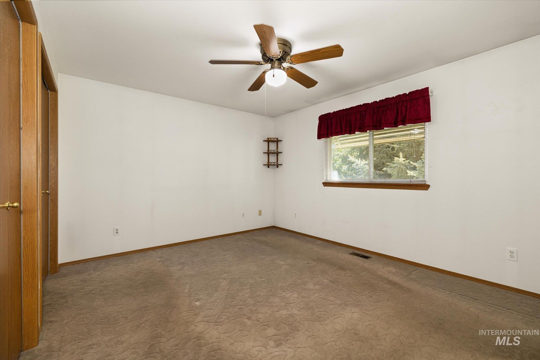 121 N Brent, Nampa, Idaho 83687, 3 Bedrooms, 2 Bathrooms, Residential For Sale, Price $435,000,MLS 98984970
