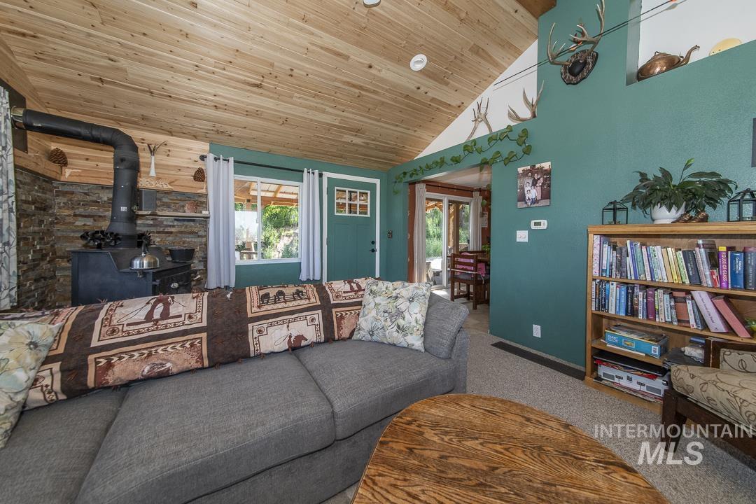 1355 Anderson Corner Rd, Parma, Idaho 83660-6109, 2 Bedrooms, 2 Bathrooms, Residential For Sale, Price $560,000,MLS 98984971