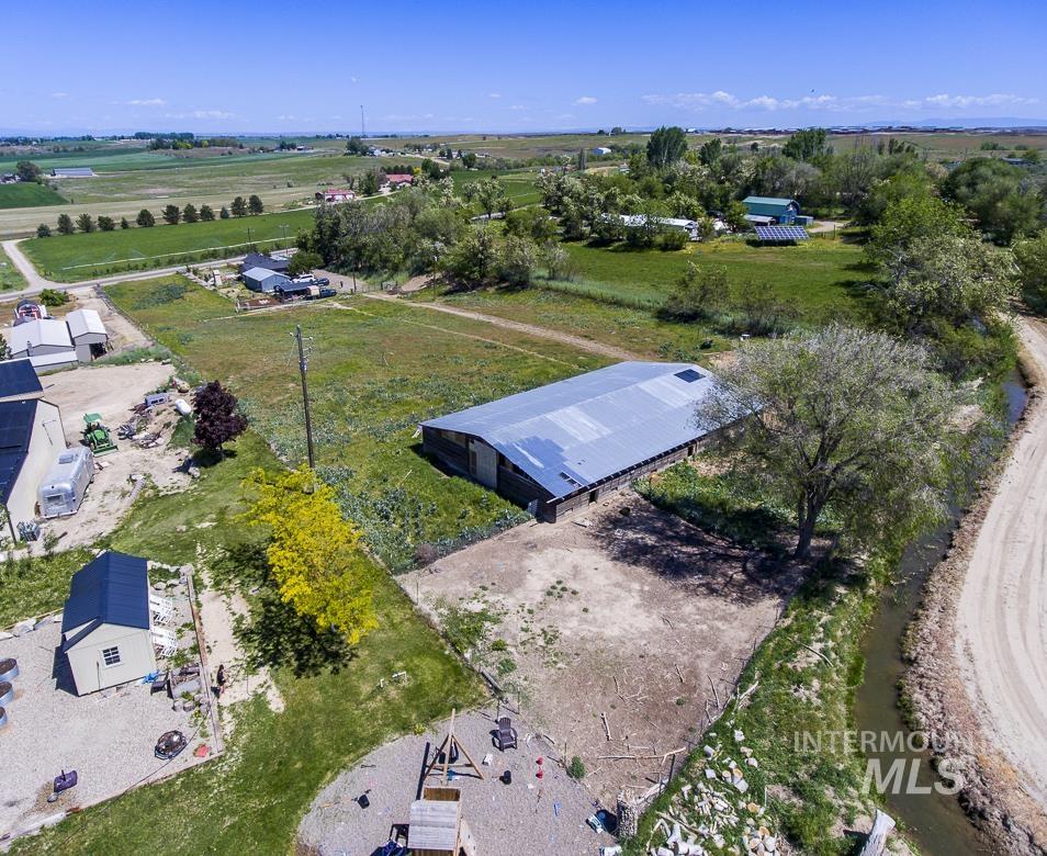 1355 Anderson Corner Rd, Parma, Idaho 83660-6109, 2 Bedrooms, 2 Bathrooms, Residential For Sale, Price $560,000,MLS 98984971