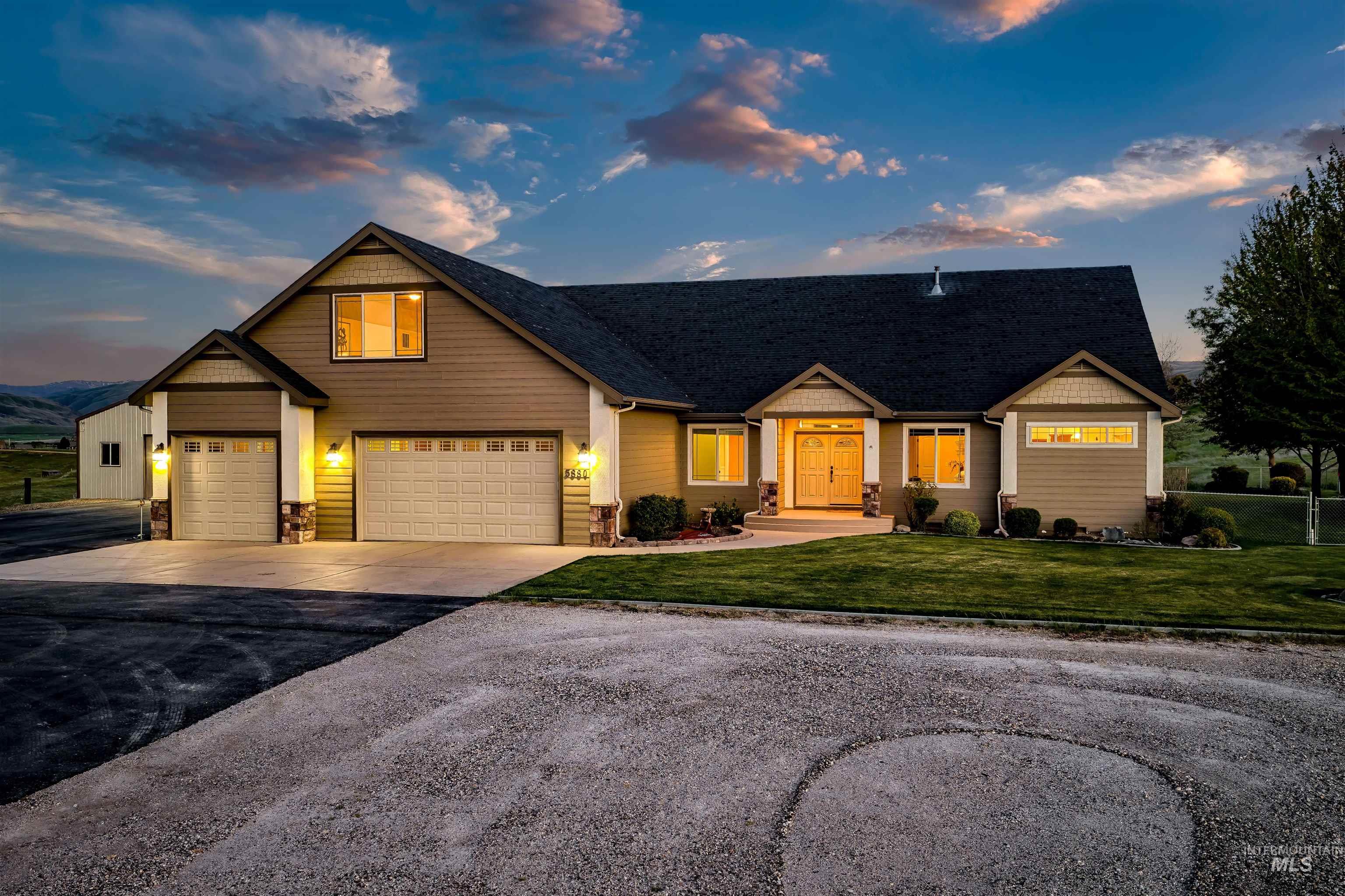 5880 Sweet Ola Hwy, Sweet, Idaho 83670, 4 Bedrooms, 3.5 Bathrooms, Residential For Sale, Price $1,299,900,MLS 98984975
