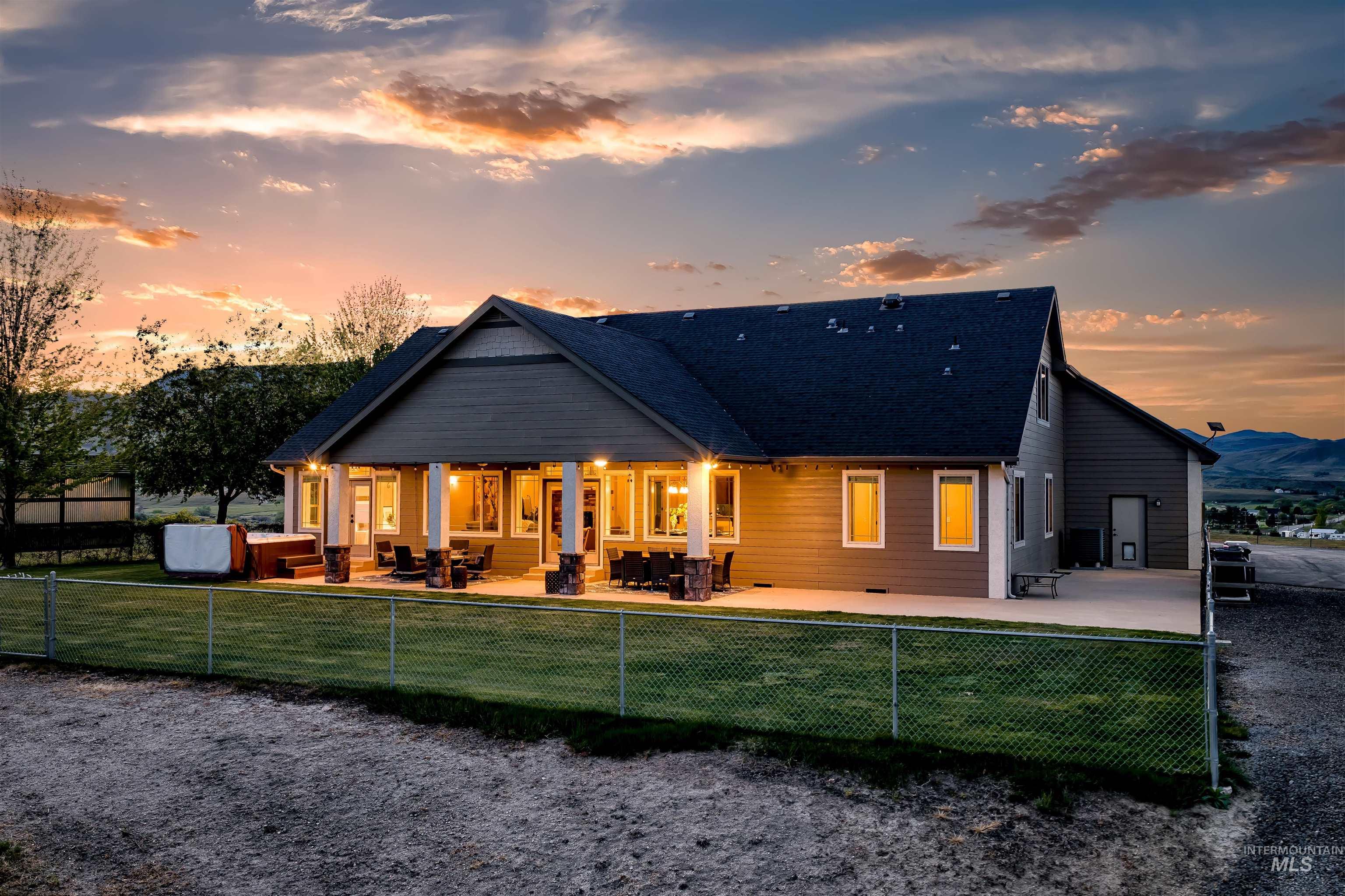 5880 Sweet Ola Hwy, Sweet, Idaho 83670, 4 Bedrooms, 3.5 Bathrooms, Residential For Sale, Price $1,299,900,MLS 98984975