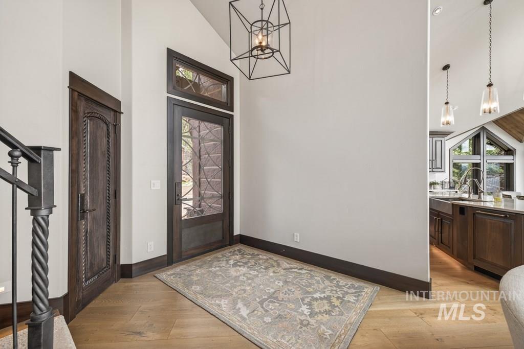 915 Cottonwood Street, McCall, Idaho 83638, 6 Bedrooms, 5.5 Bathrooms, Residential For Sale, Price $7,995,000,MLS 98984976