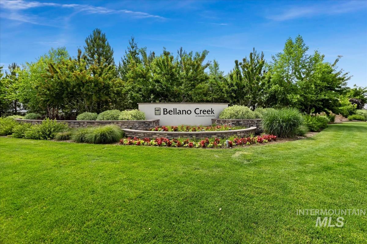 2916 W Tubac Dr, Meridian, Idaho 83646, 4 Bedrooms, 2.5 Bathrooms, Residential For Sale, Price $799,900,MLS 98984979