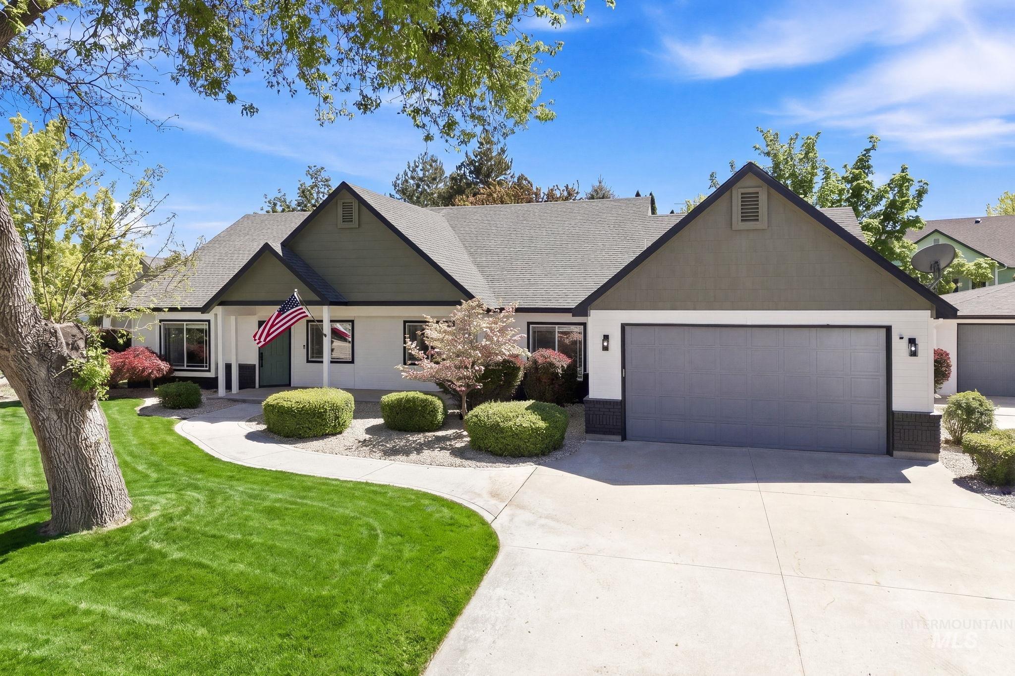 2425 S Morning Sun Crt, Nampa, Idaho 83686, 3 Bedrooms, 2 Bathrooms, Residential For Sale, Price $625,000,MLS 98984980